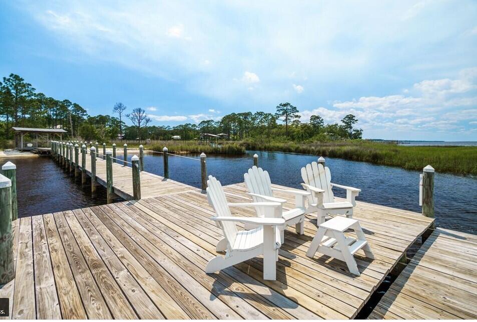BAY MAGNOLIA - Land