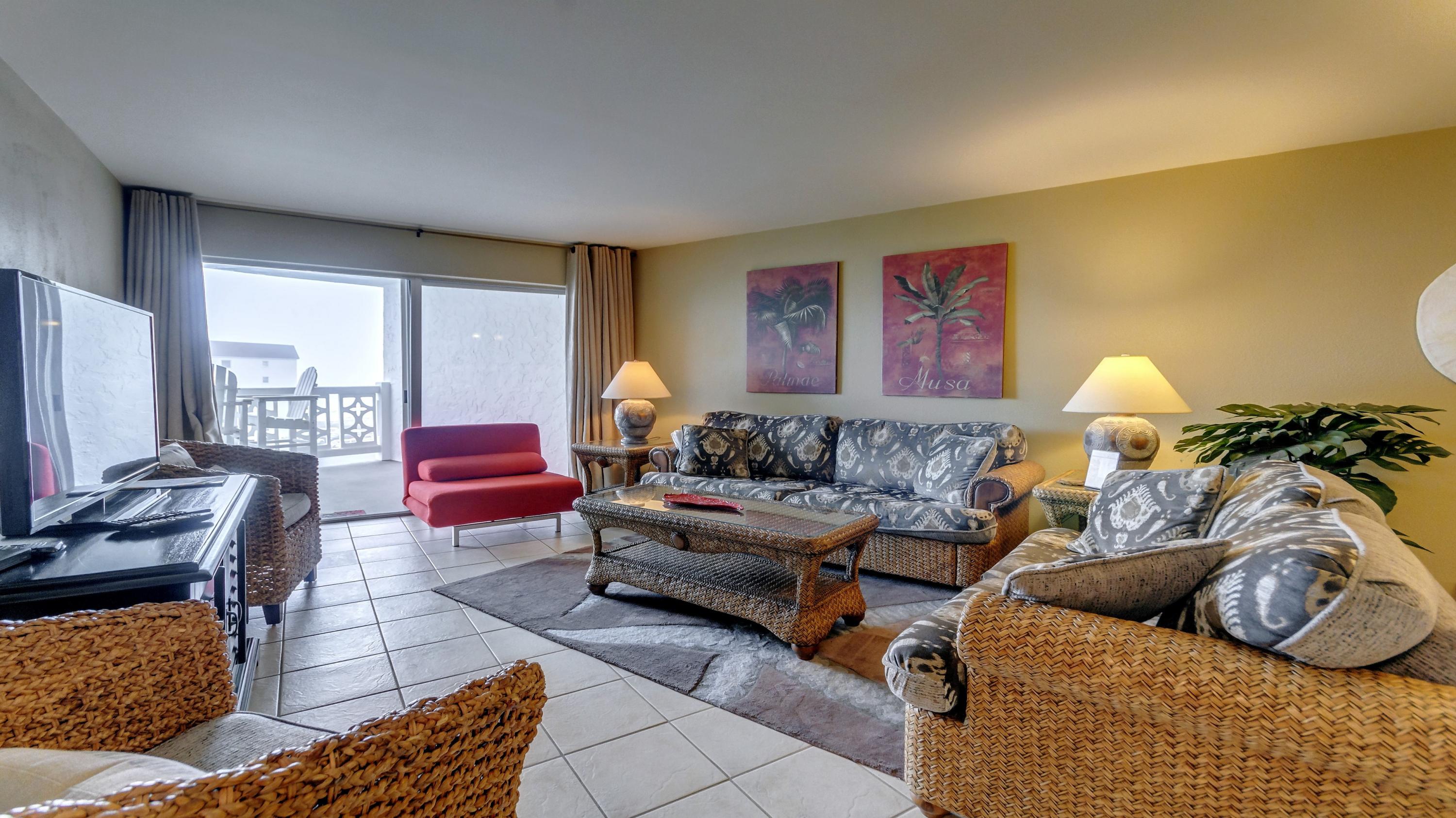 EL MATADOR CONDO - Residential