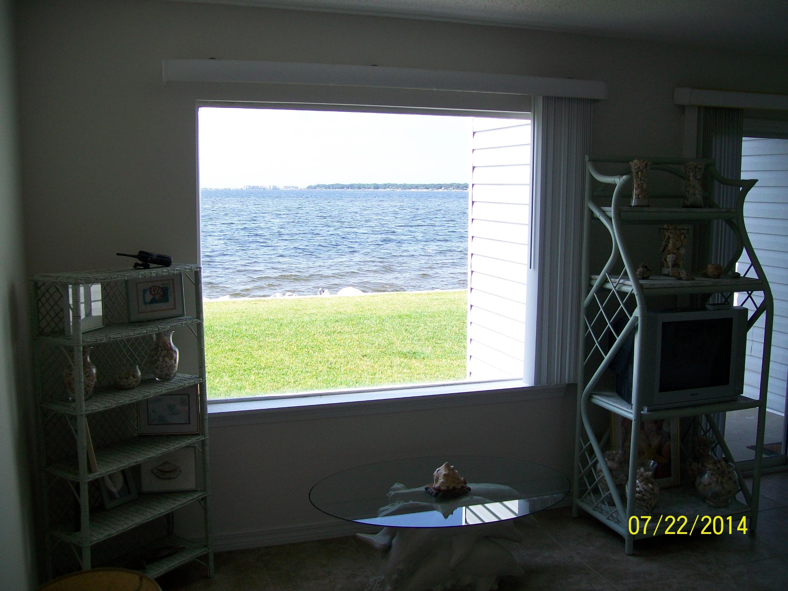 FINISTERRA CONDO - Residential Lease