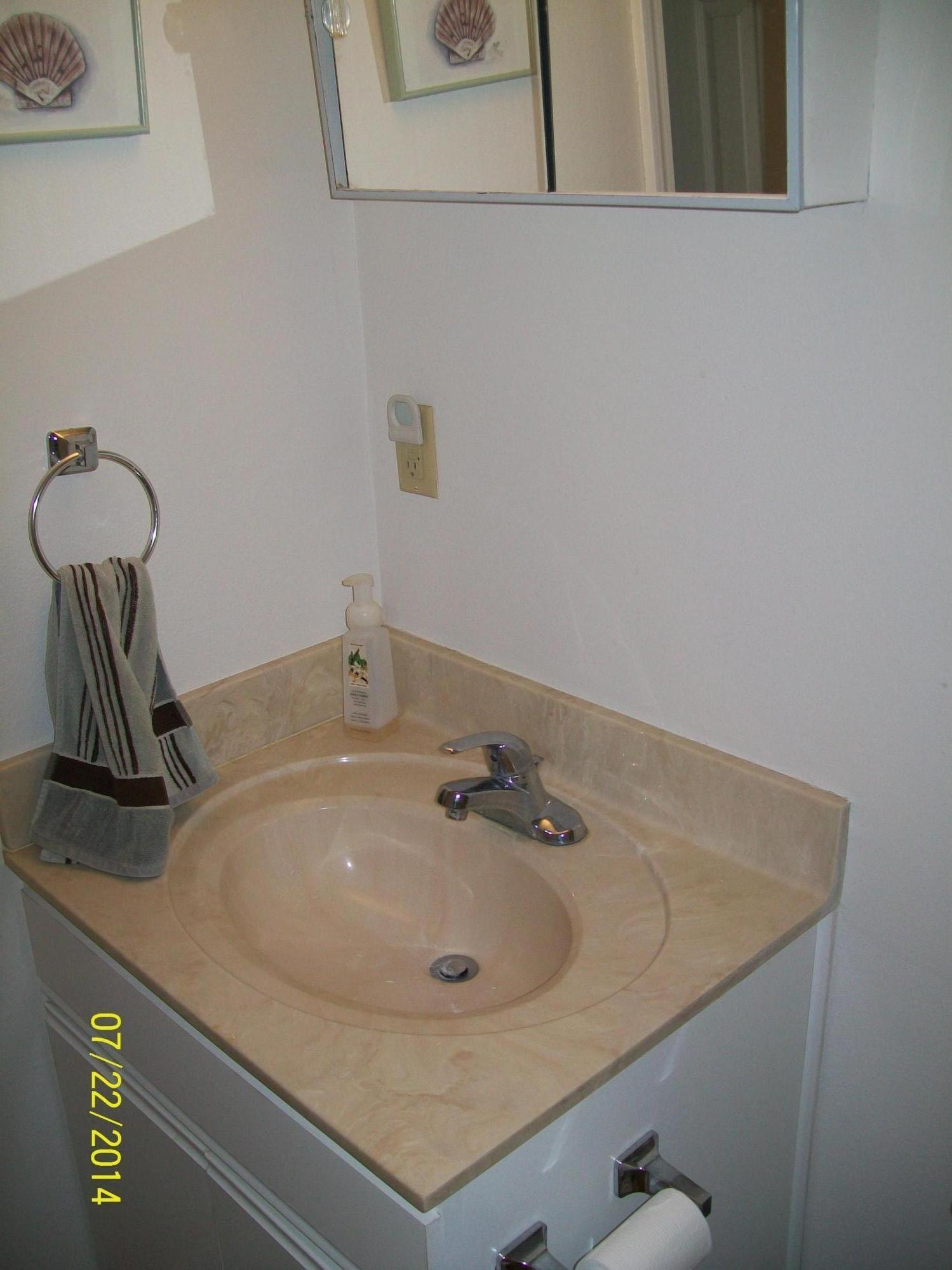 FINISTERRA CONDO - Residential Lease