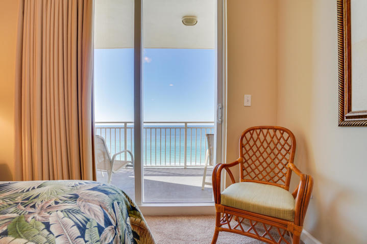 STERLING REEF - Residential