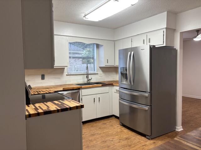 VALPARAISO PINECREST 6 - Residential Lease