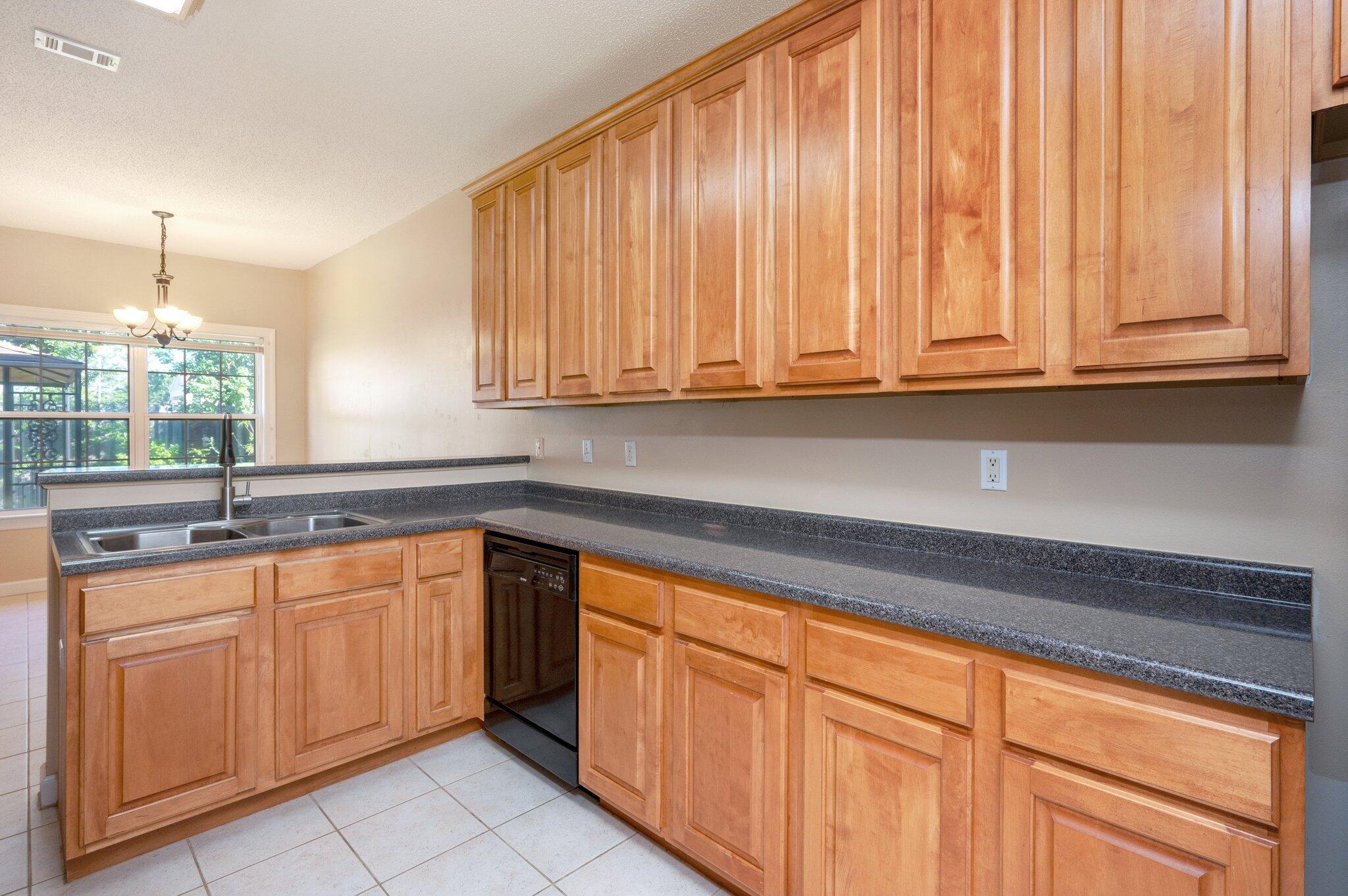 CROSSINGS AT BLUEWATER BAY - Residential Lease