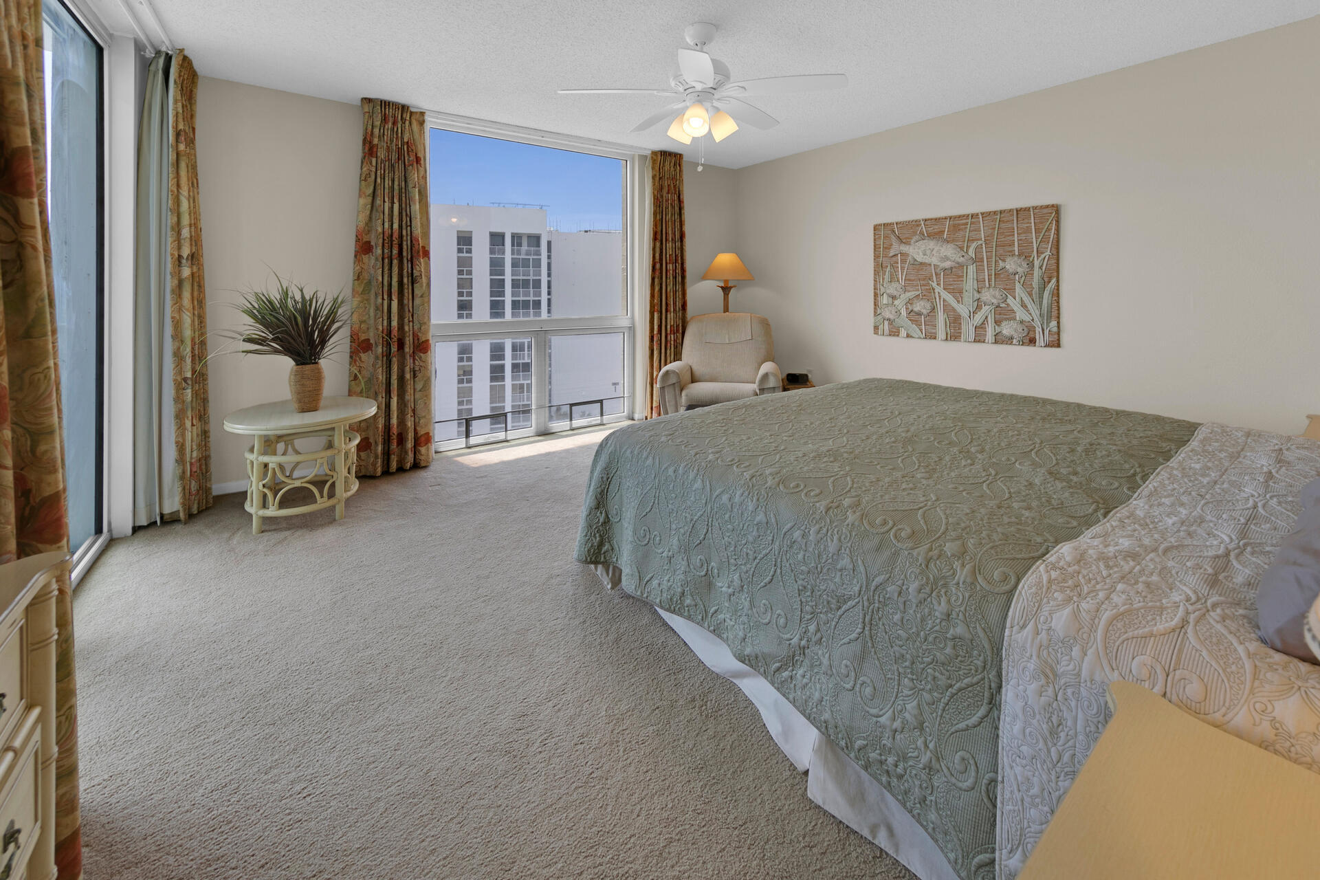 SHORELINE TOWERS 3 - Residential