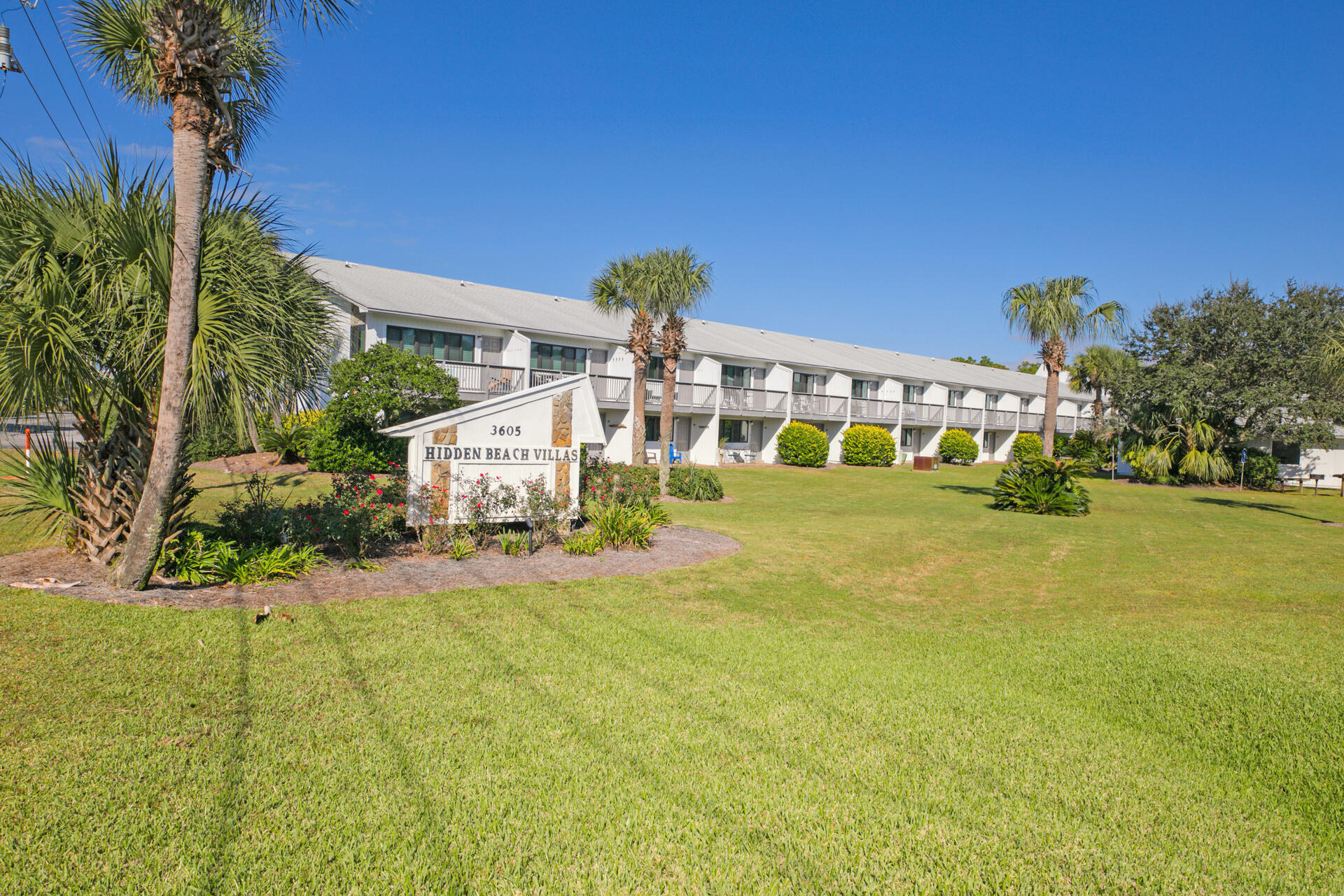HIDDEN BEACH VILLAS CONDO - Residential