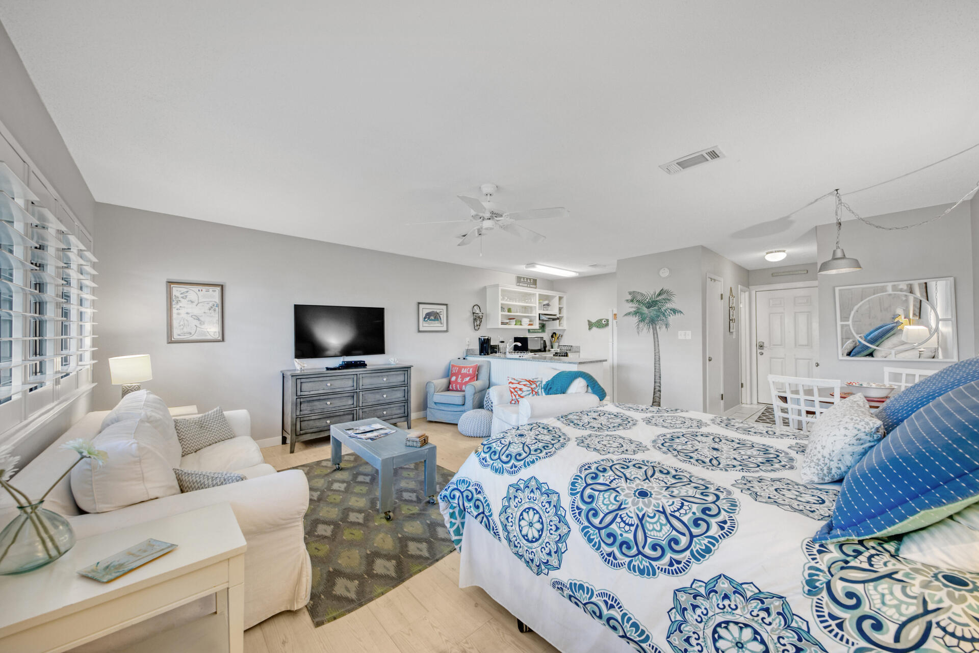 HIDDEN BEACH VILLAS CONDO - Residential