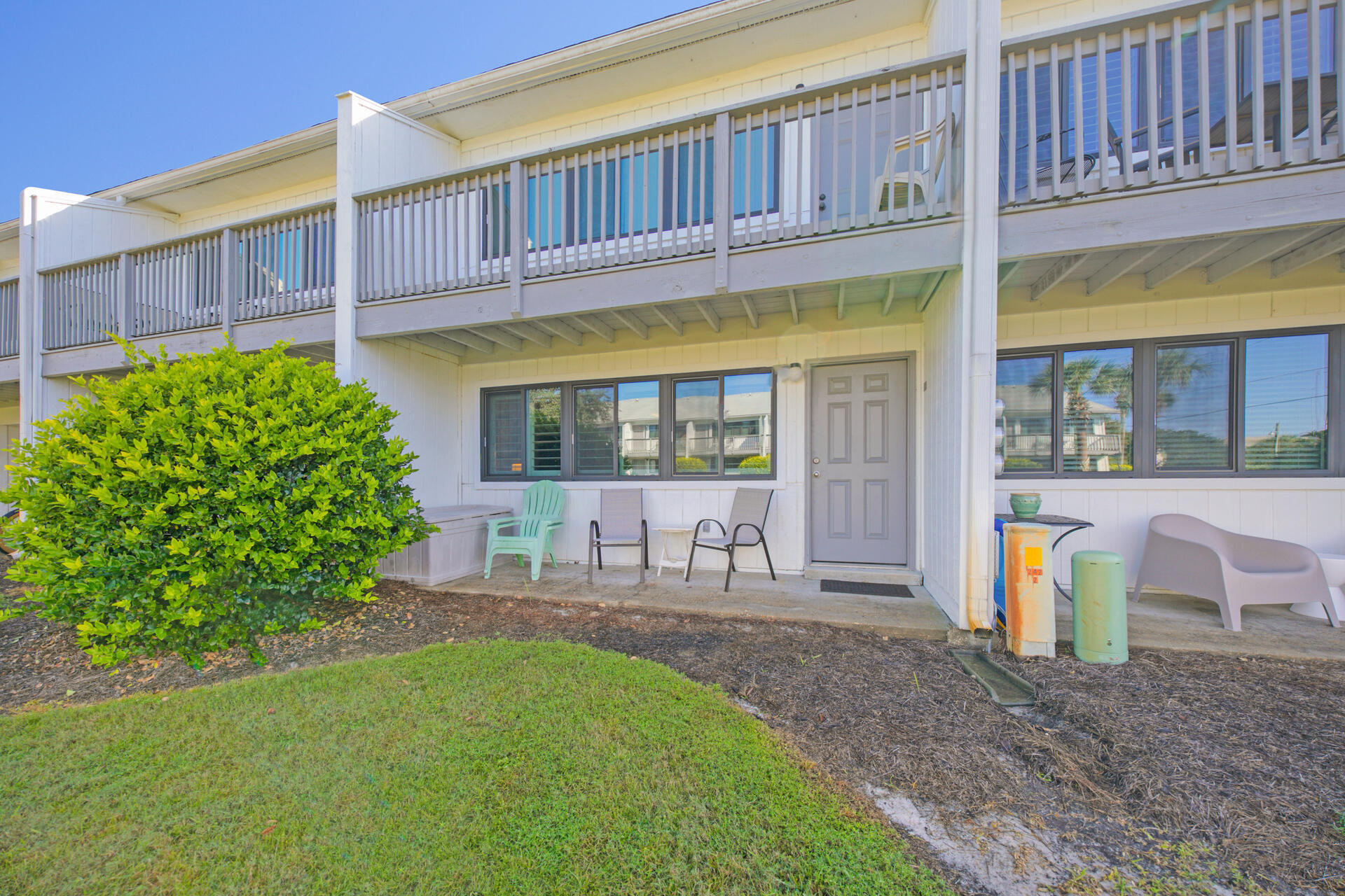 HIDDEN BEACH VILLAS CONDO - Residential