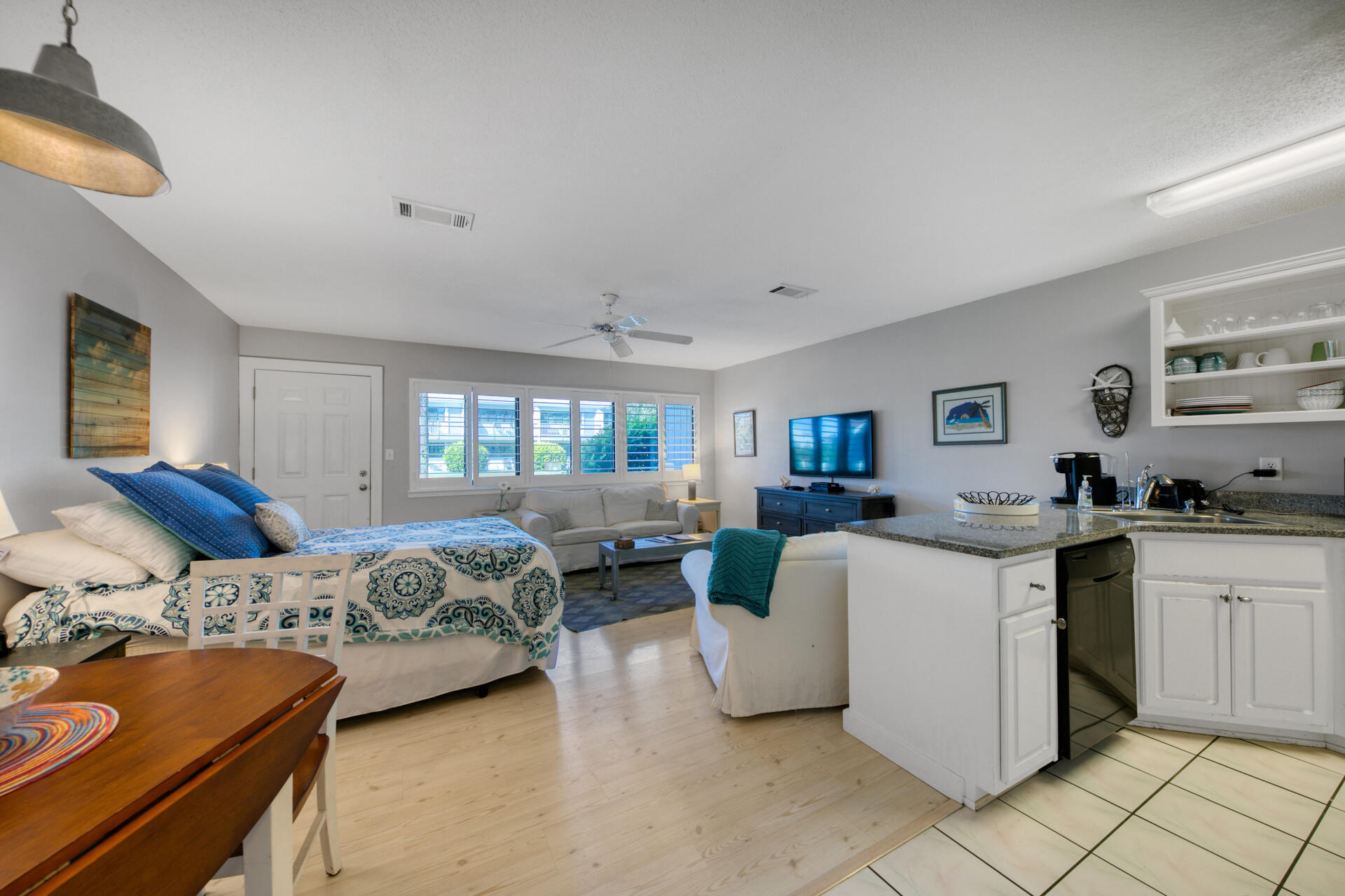HIDDEN BEACH VILLAS CONDO - Residential