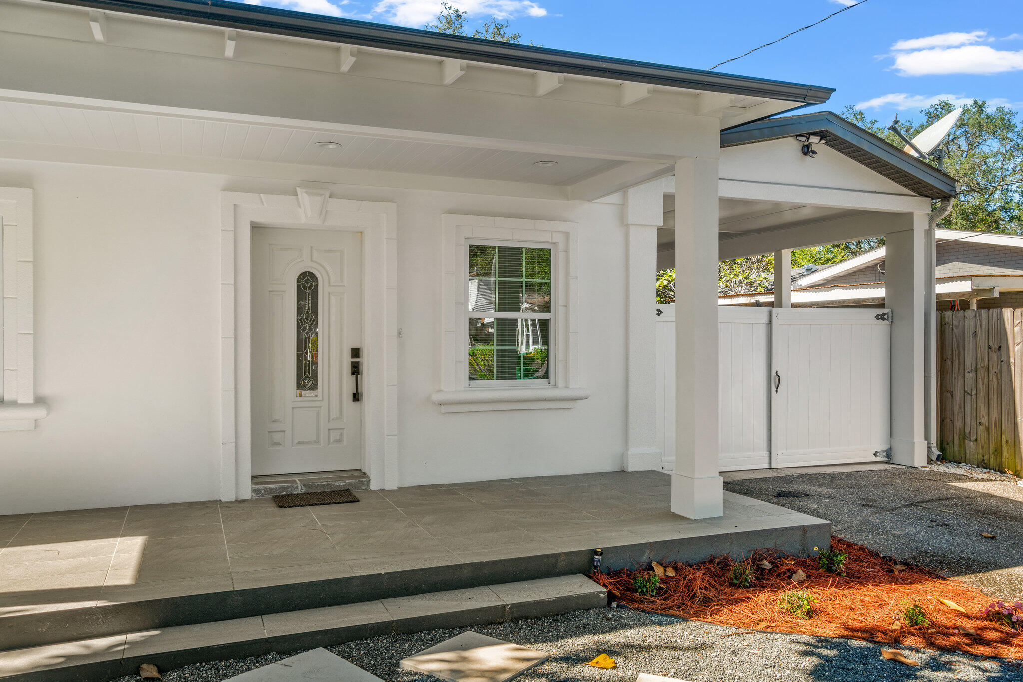 GARNIERS BEACH 7TH - Residential