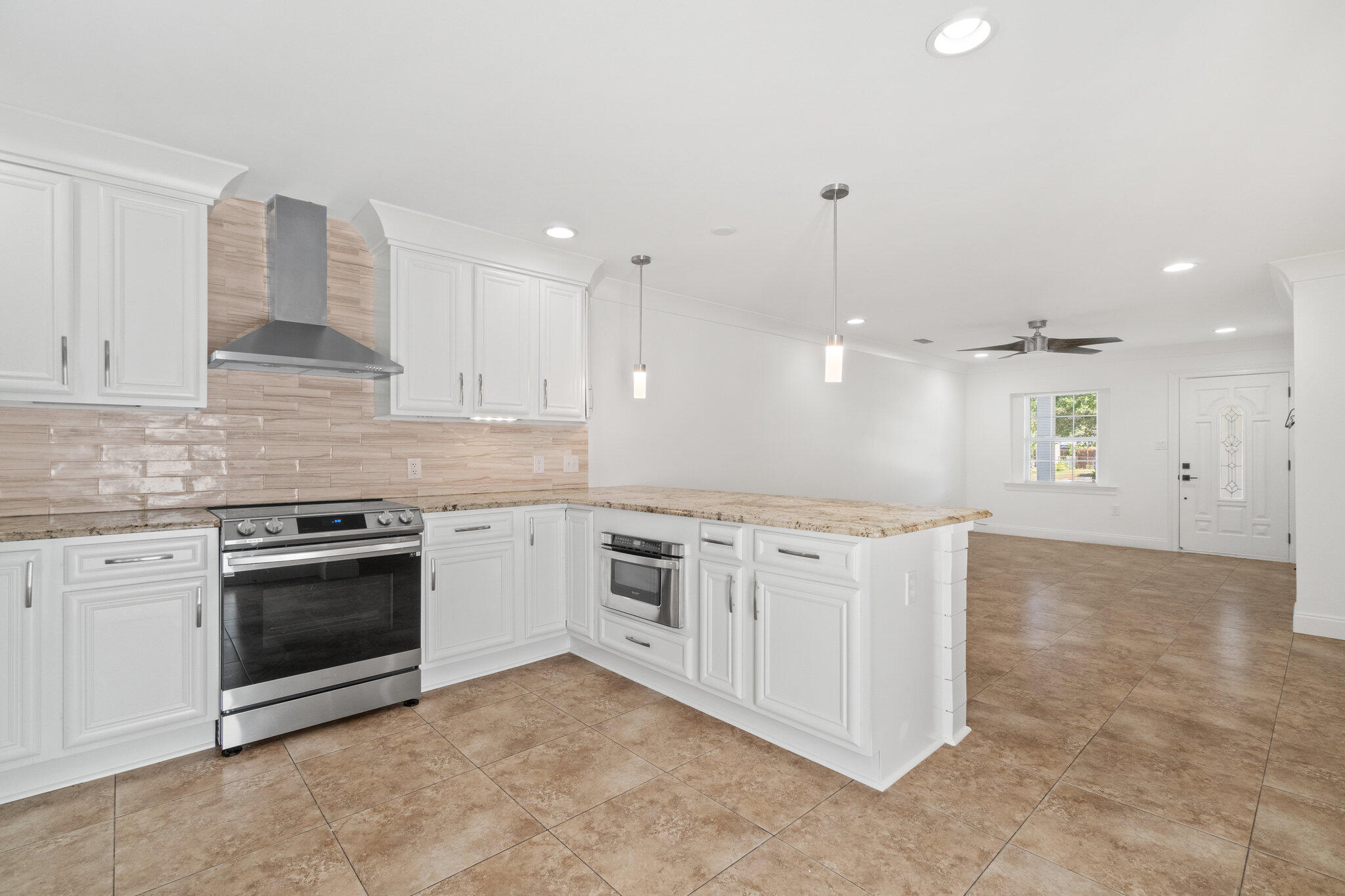 GARNIERS BEACH 7TH - Residential