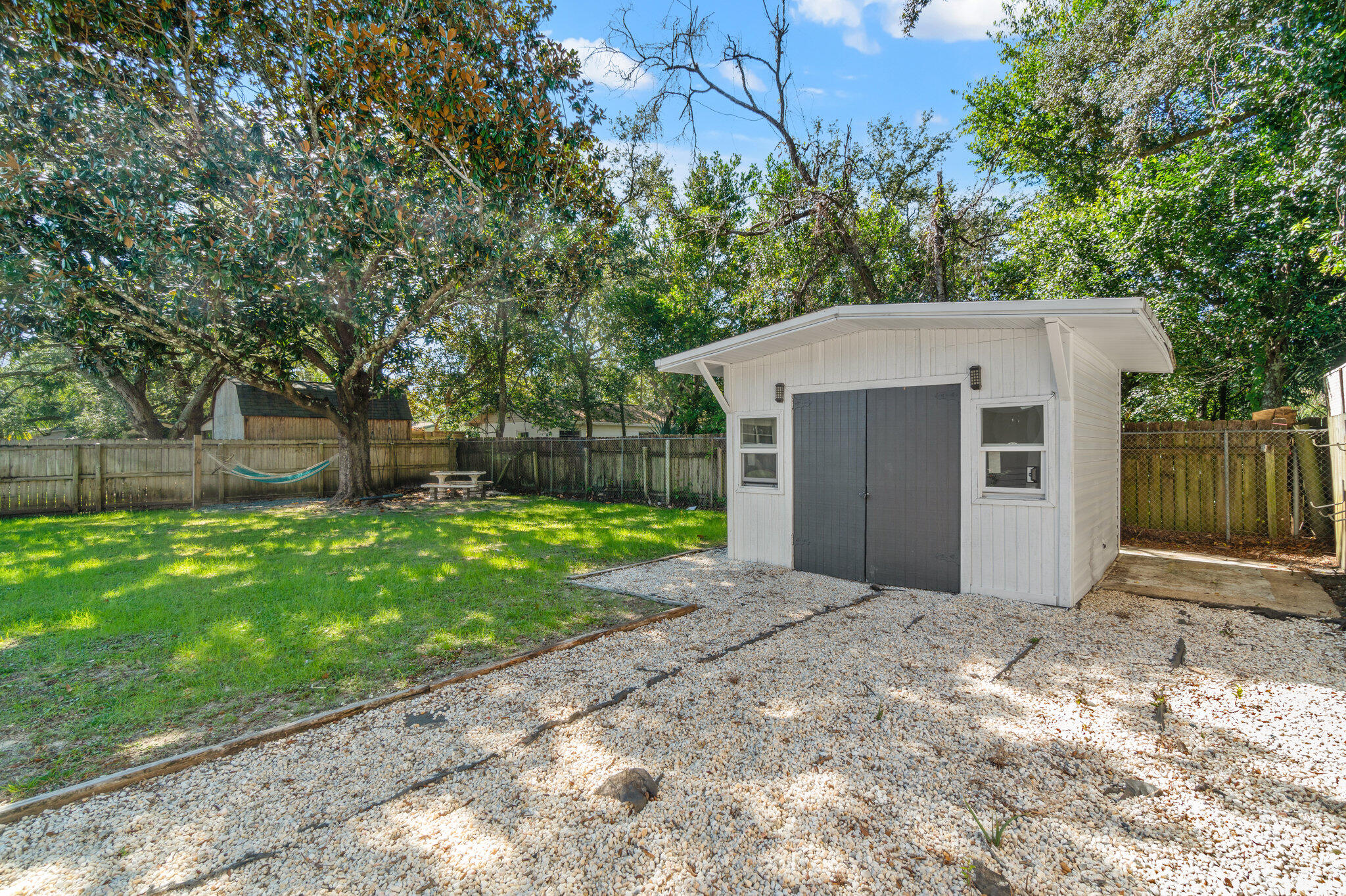GARNIERS BEACH 7TH - Residential