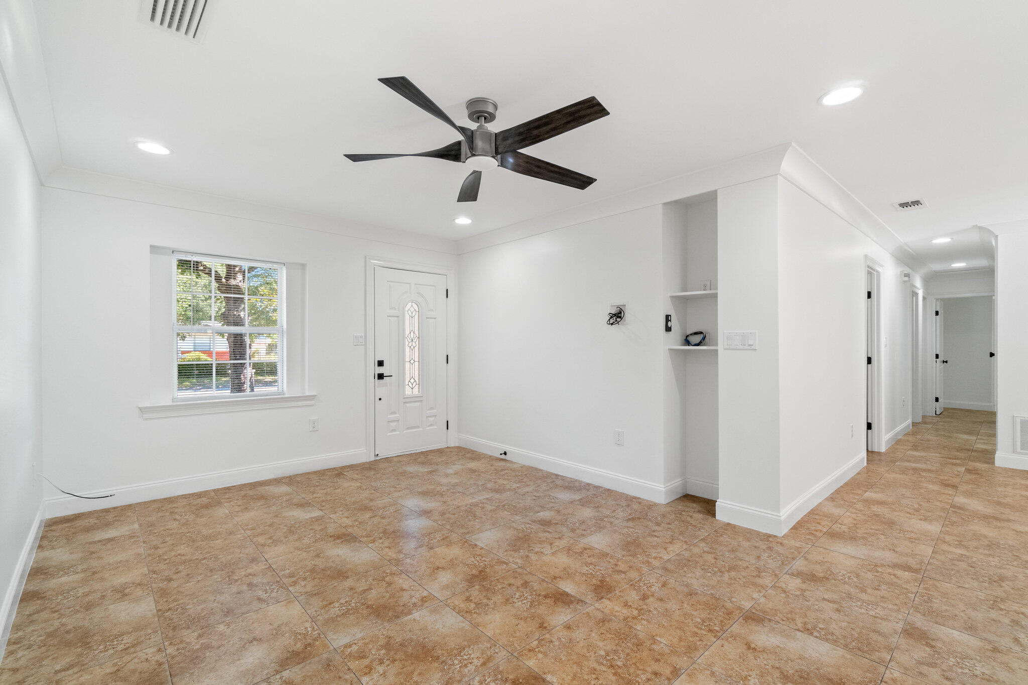 GARNIERS BEACH 7TH - Residential