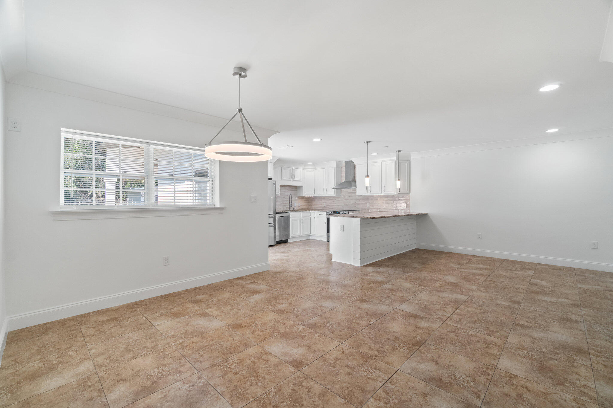 GARNIERS BEACH 7TH - Residential