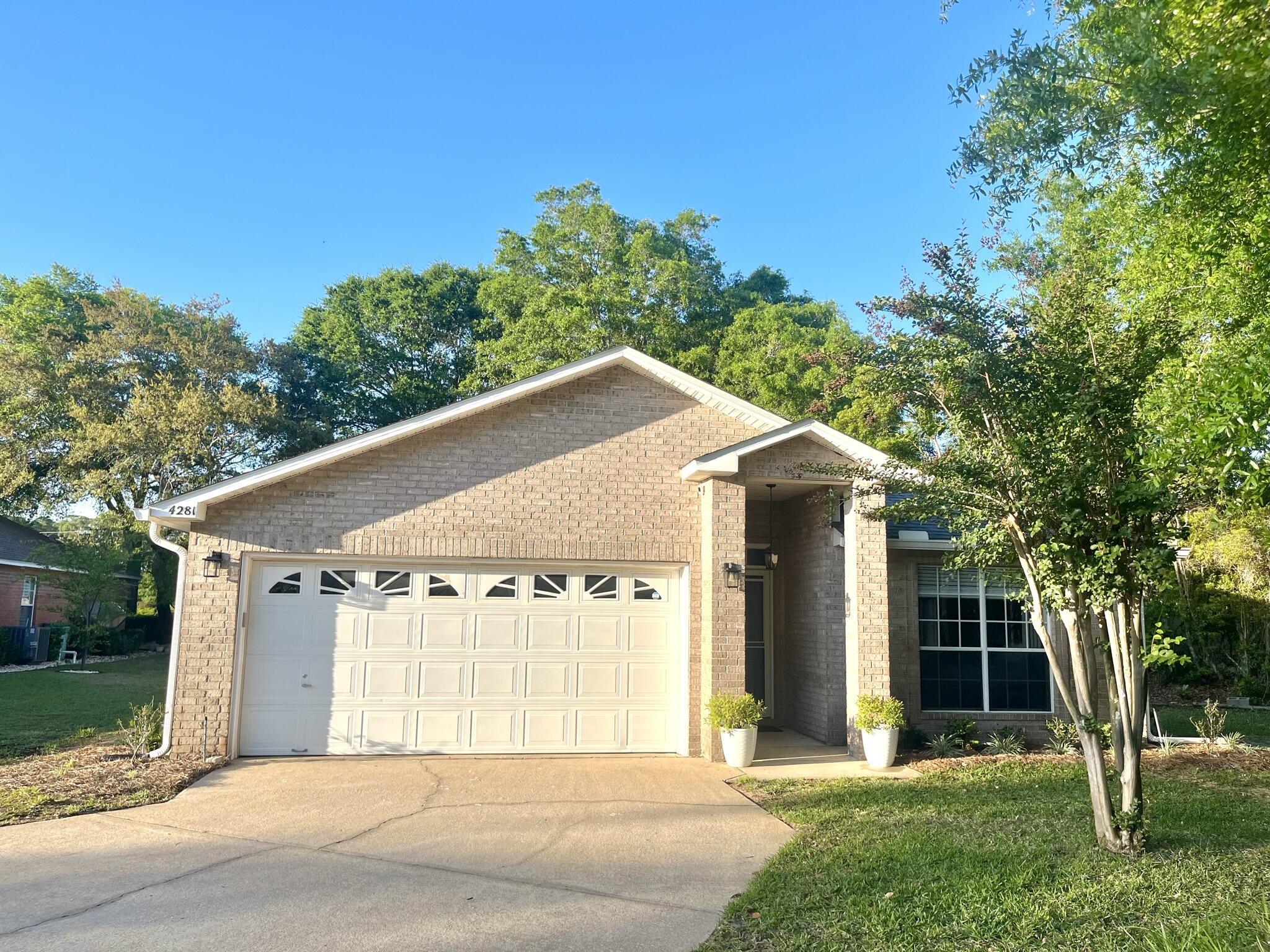 PLANTATION AT BLUEWATER BAY - Residential Lease