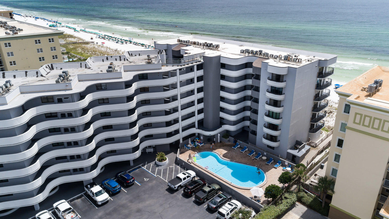 NAUTILUS CONDO - Residential