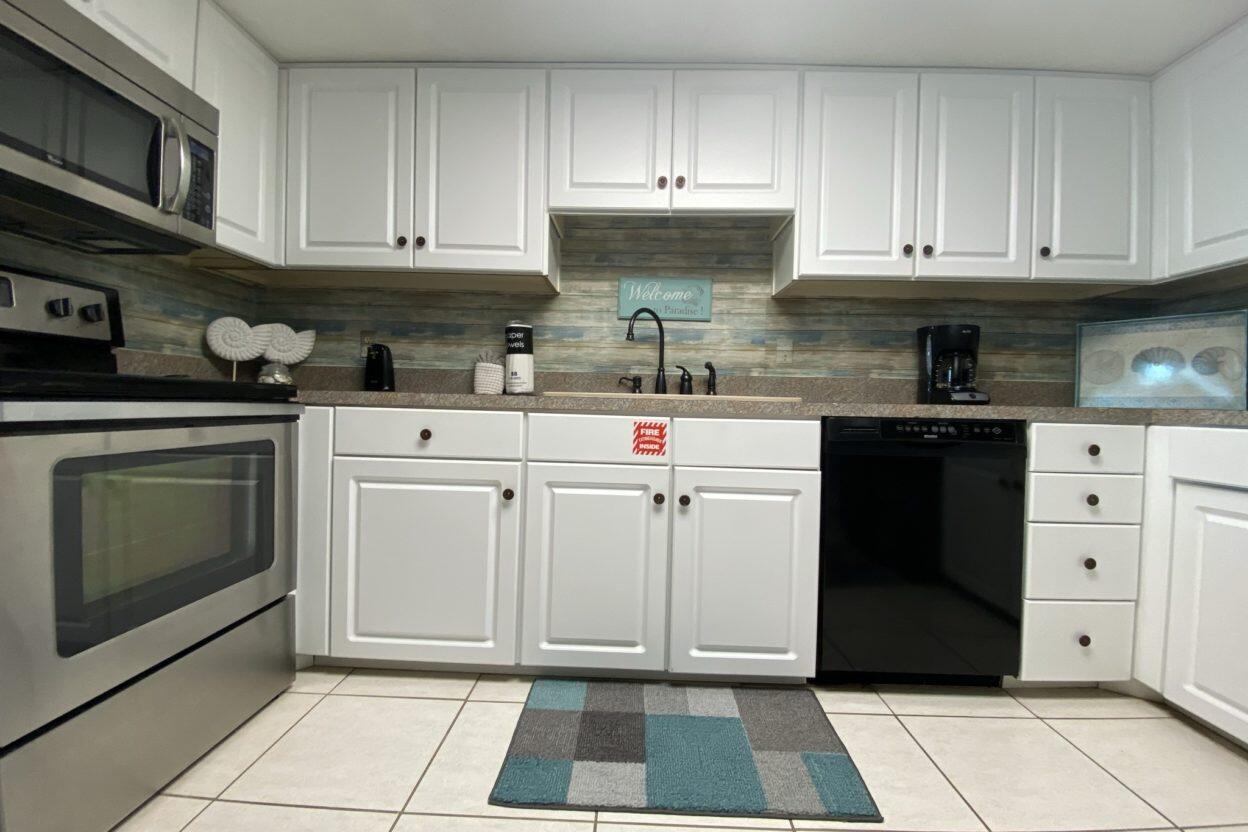 NAUTILUS CONDO - Residential