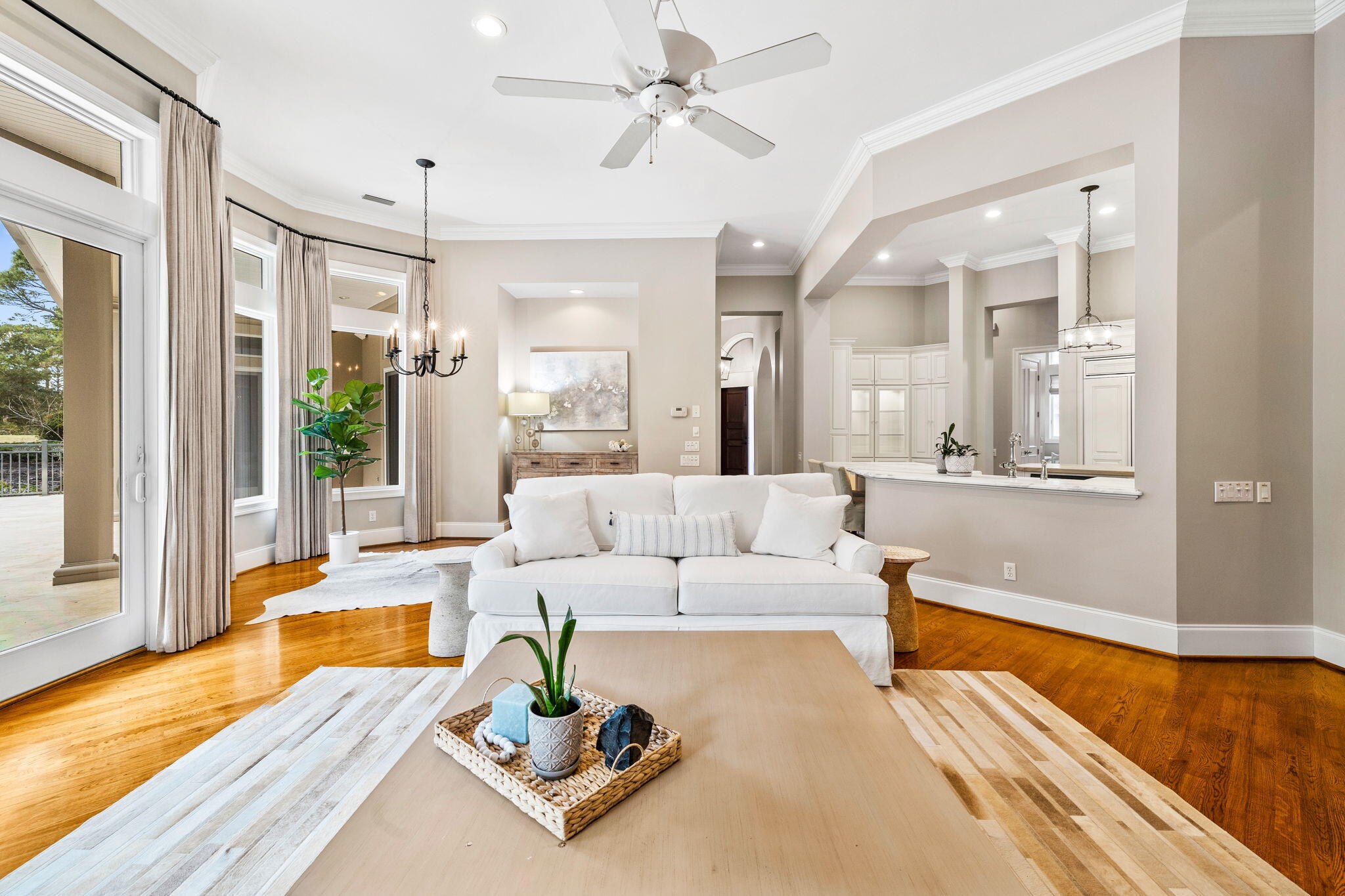 BURNT PINE - Residential