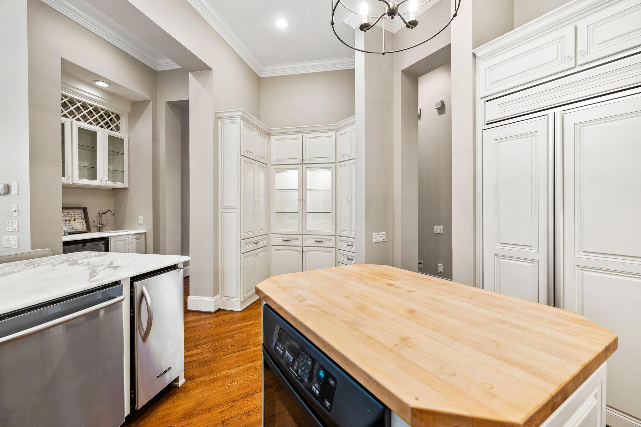 BURNT PINE - Residential