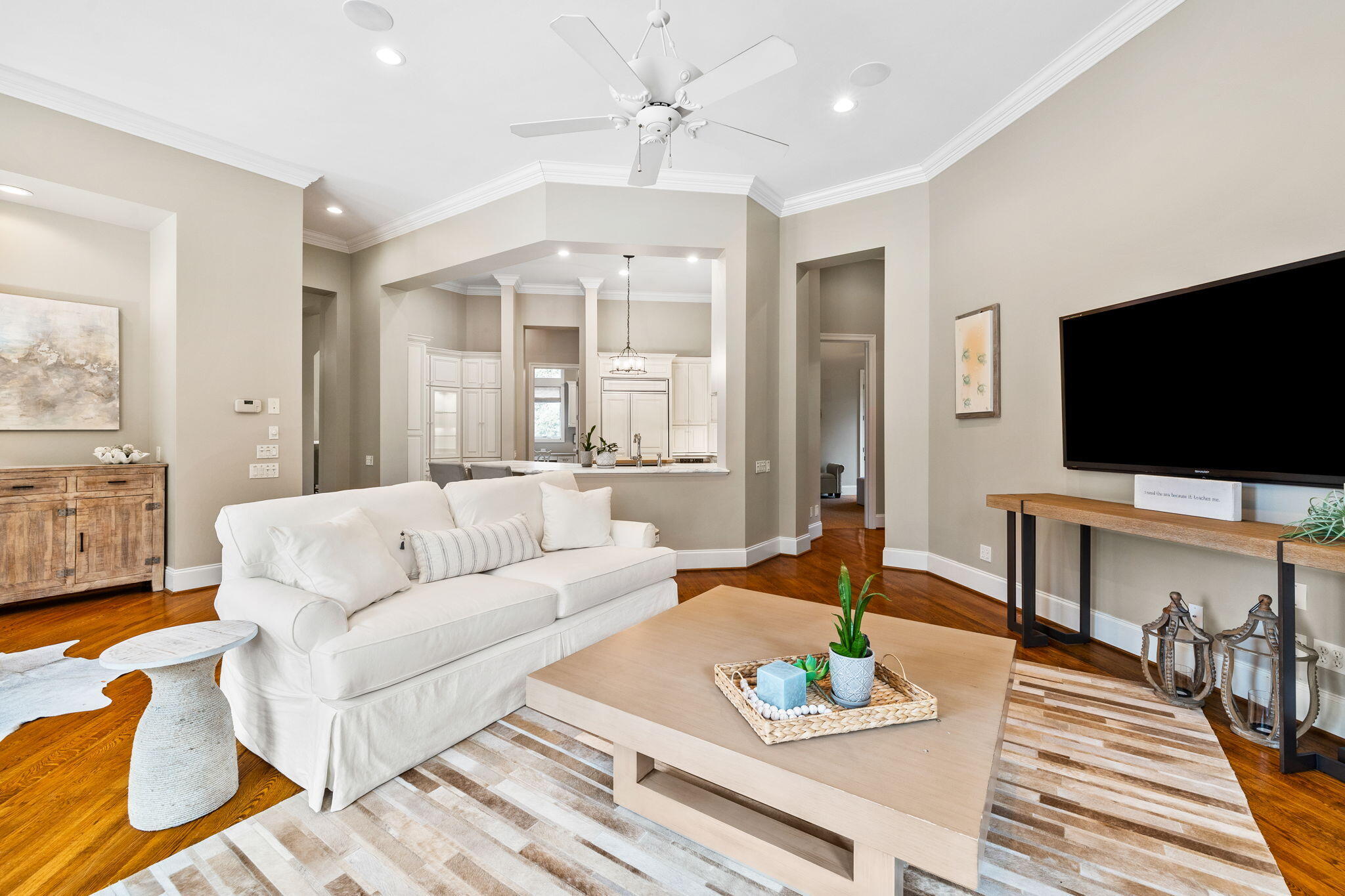 BURNT PINE - Residential