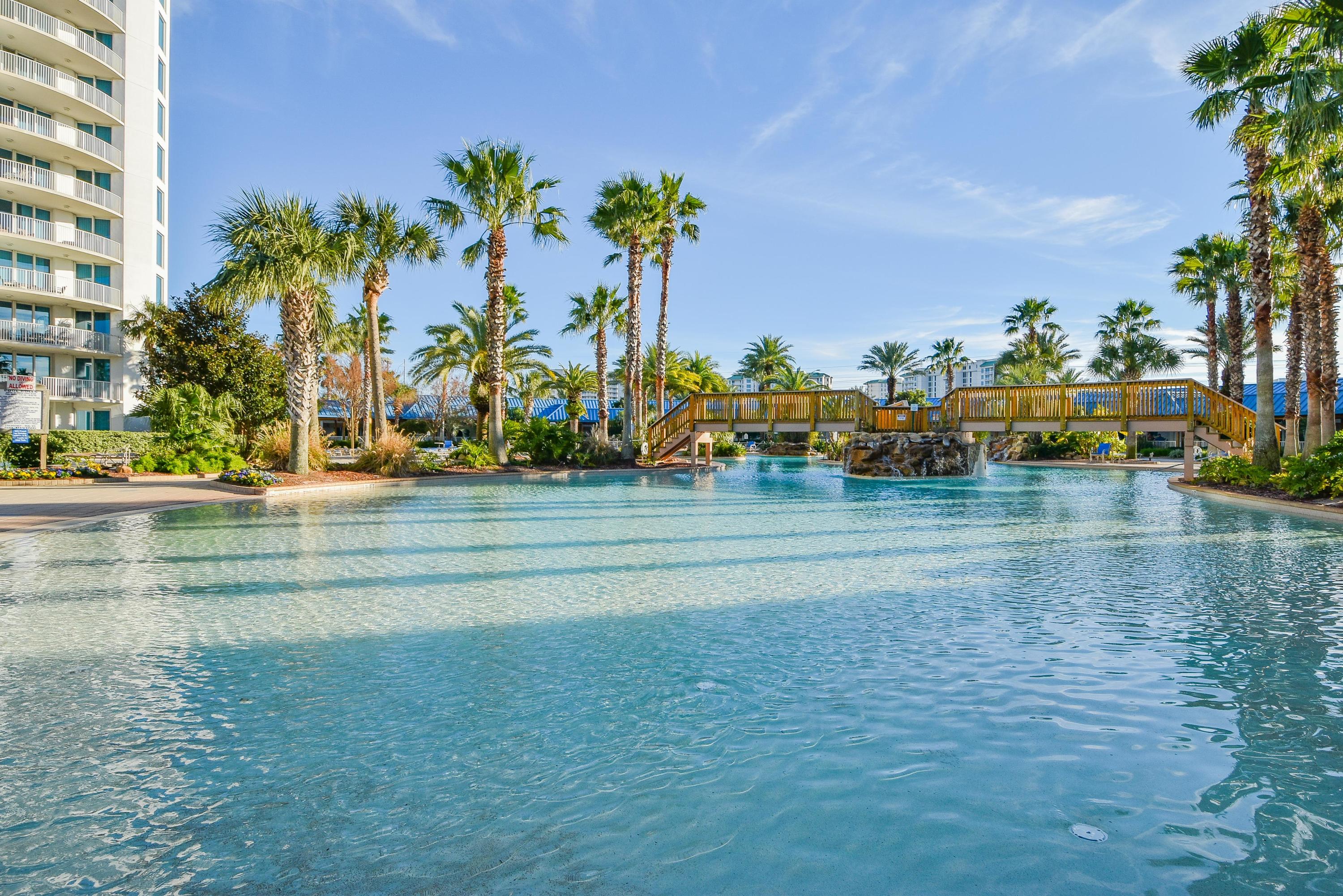 THE PALMS OF DESTIN - Residential