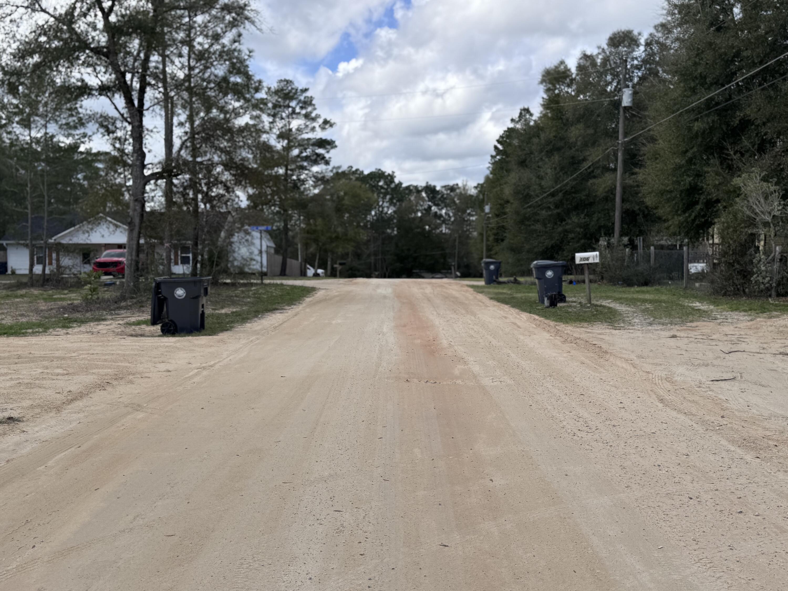 OAKWOOD HILLS UNIT 3 - Land