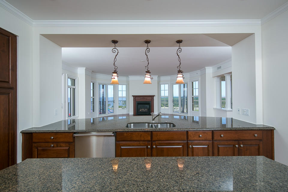 ONE WATER PLACE AT KELLY PLANTATION - Residential