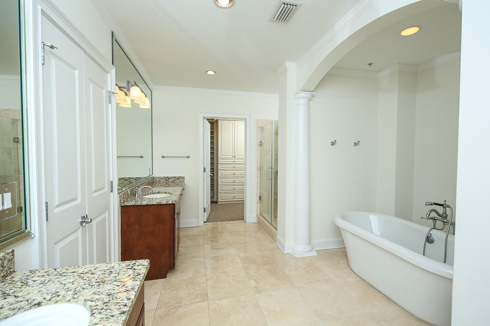 ONE WATER PLACE AT KELLY PLANTATION - Residential