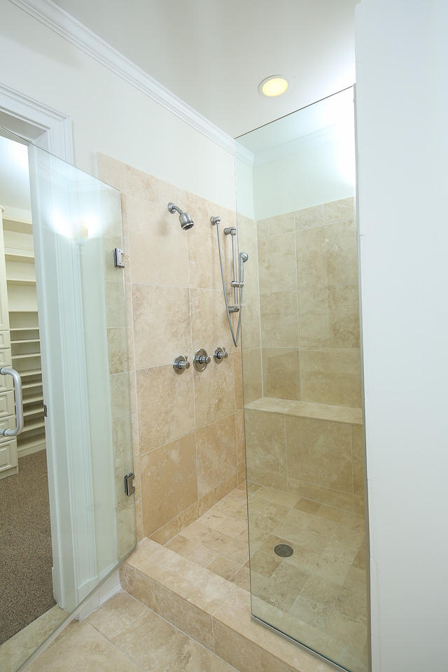 ONE WATER PLACE AT KELLY PLANTATION - Residential