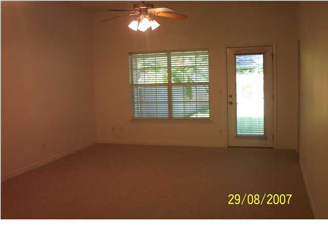 SHANYN TAYLOR OAKS - Residential Lease