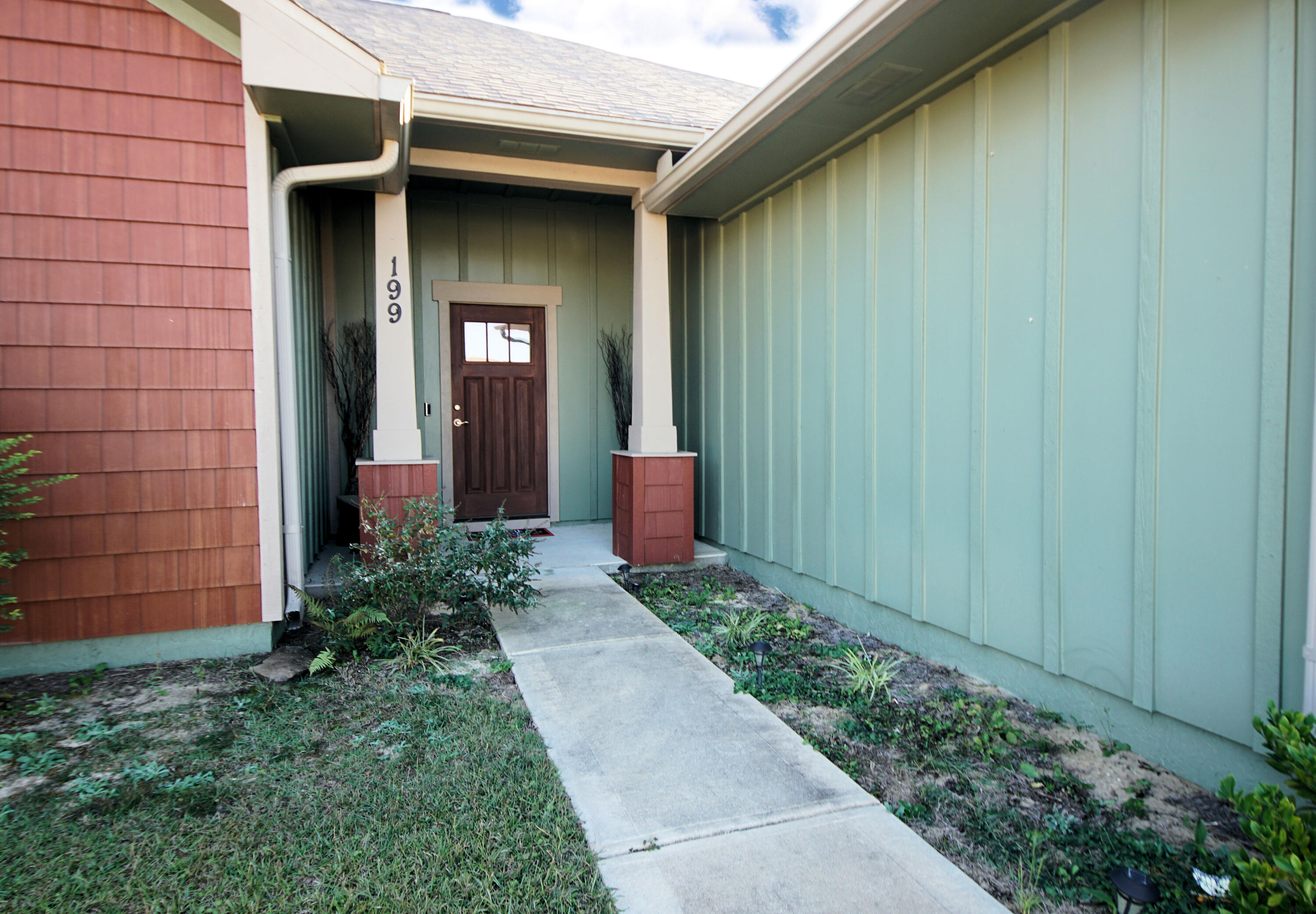 VALLEY VIEW SOUTH - Residential Lease