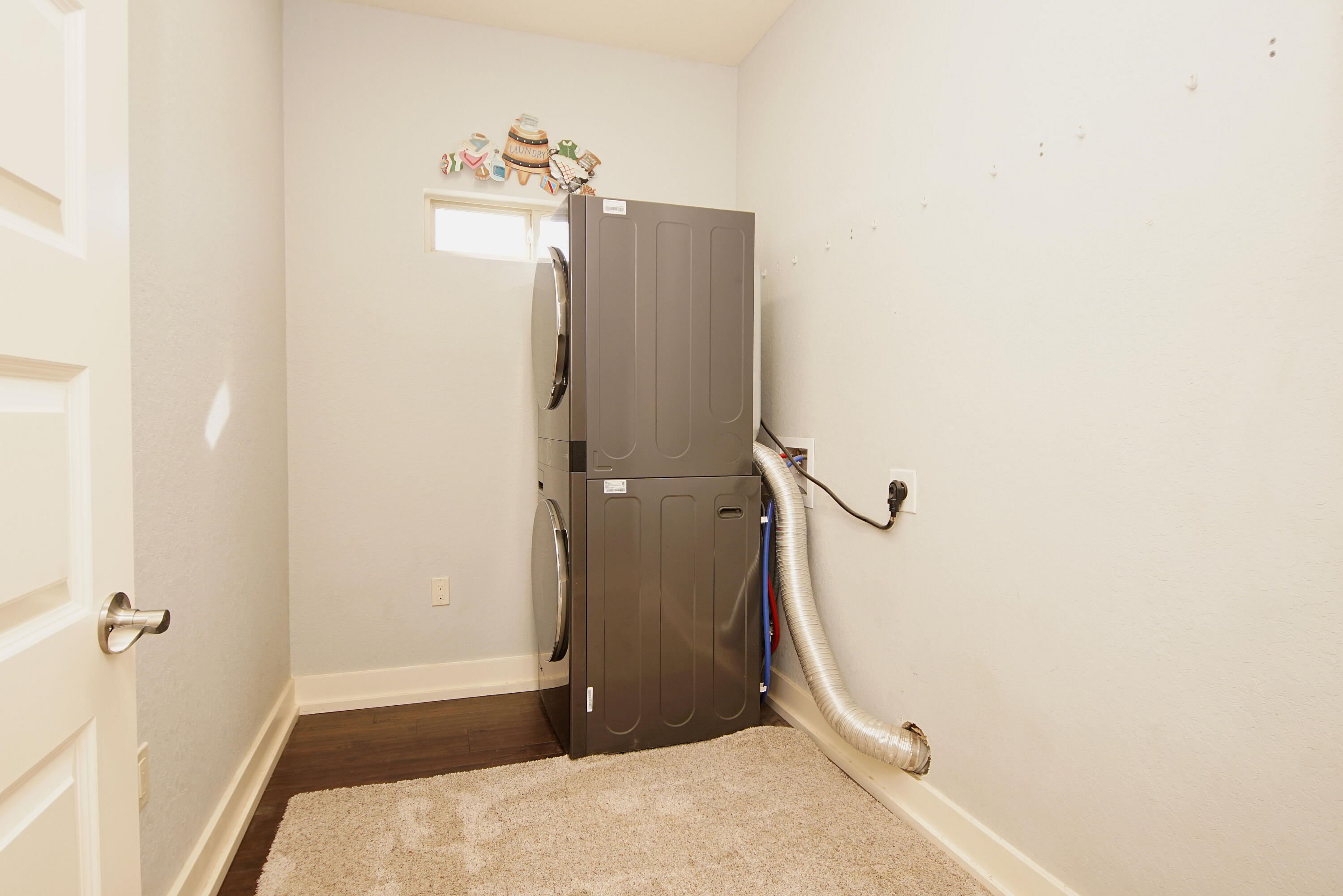 VALLEY VIEW SOUTH - Residential Lease