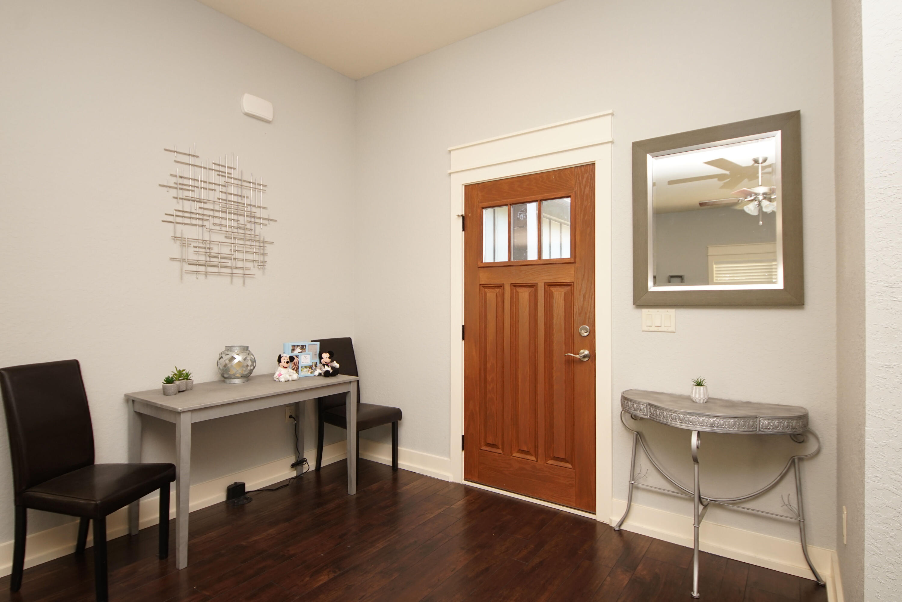 VALLEY VIEW SOUTH - Residential Lease