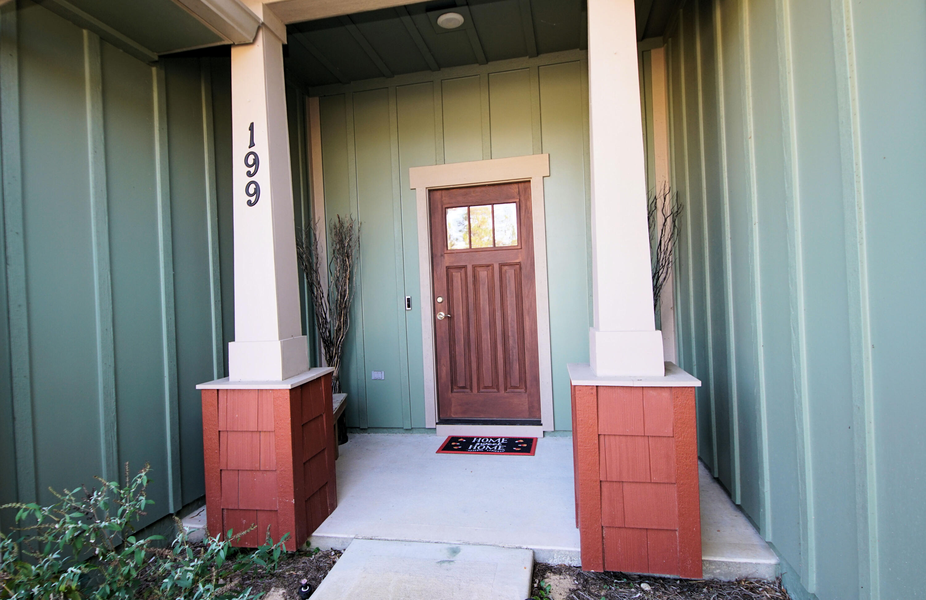 VALLEY VIEW SOUTH - Residential Lease
