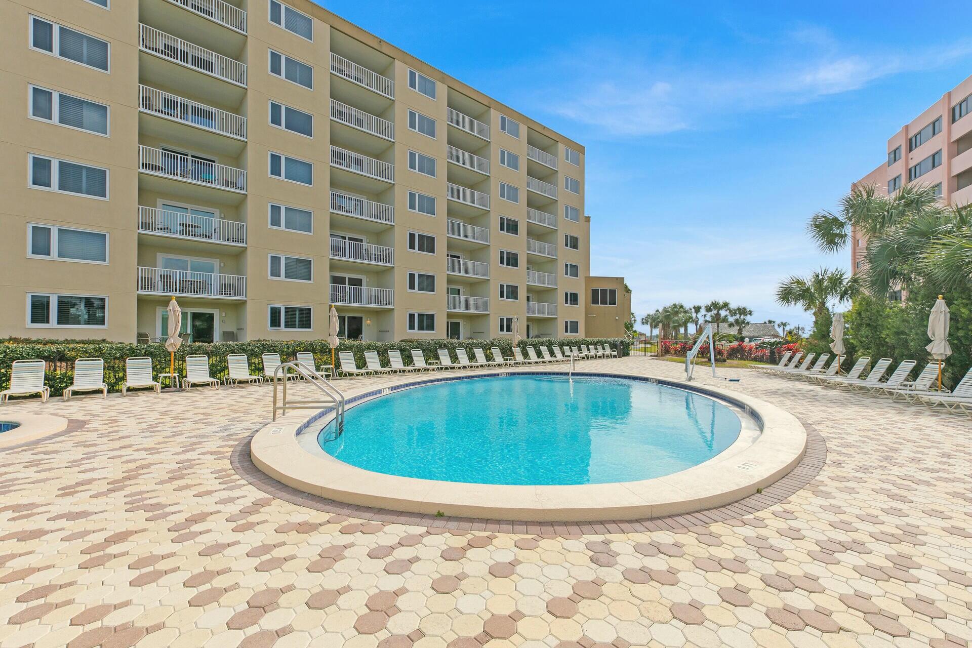 Islander unit 715 - Residential