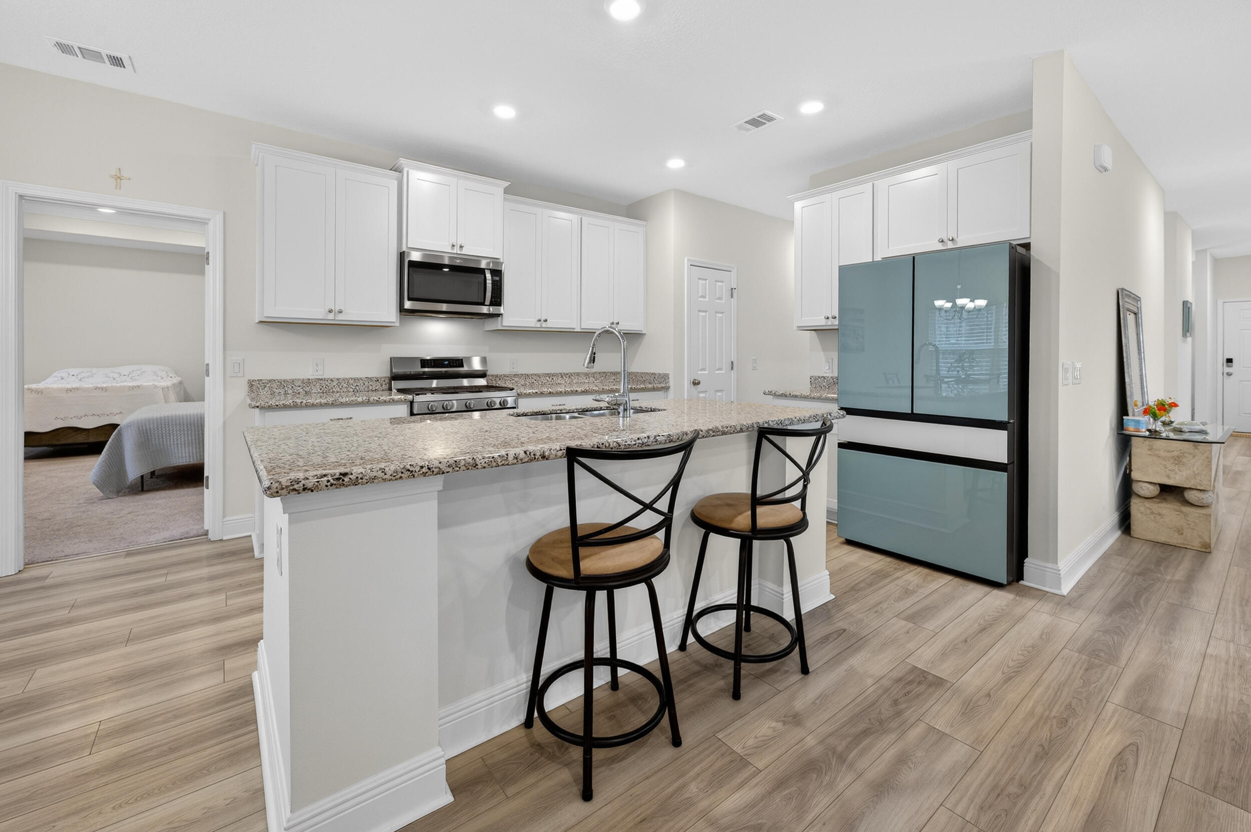 HOLLEY BY THE SEA - Residential