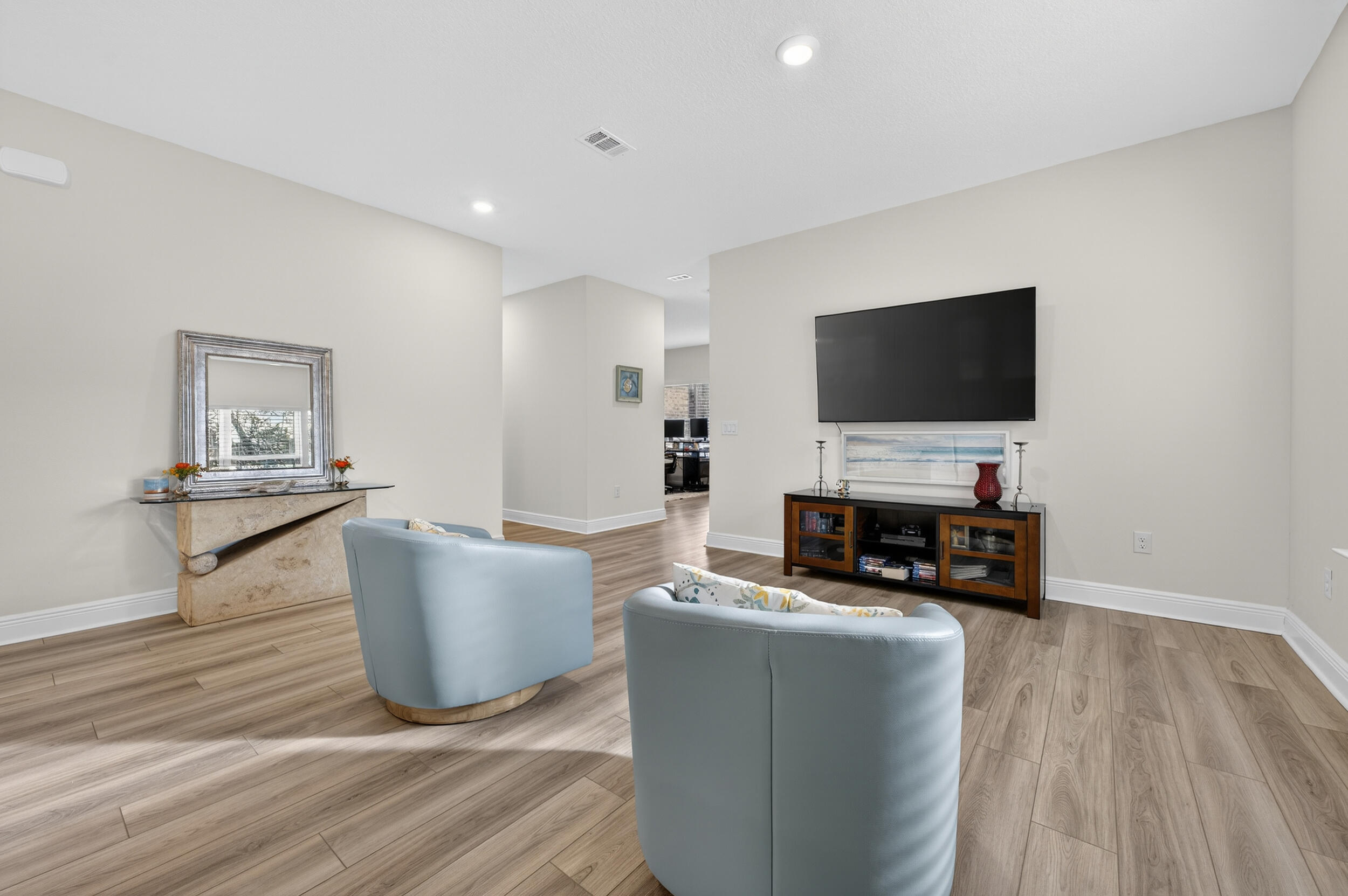 HOLLEY BY THE SEA - Residential