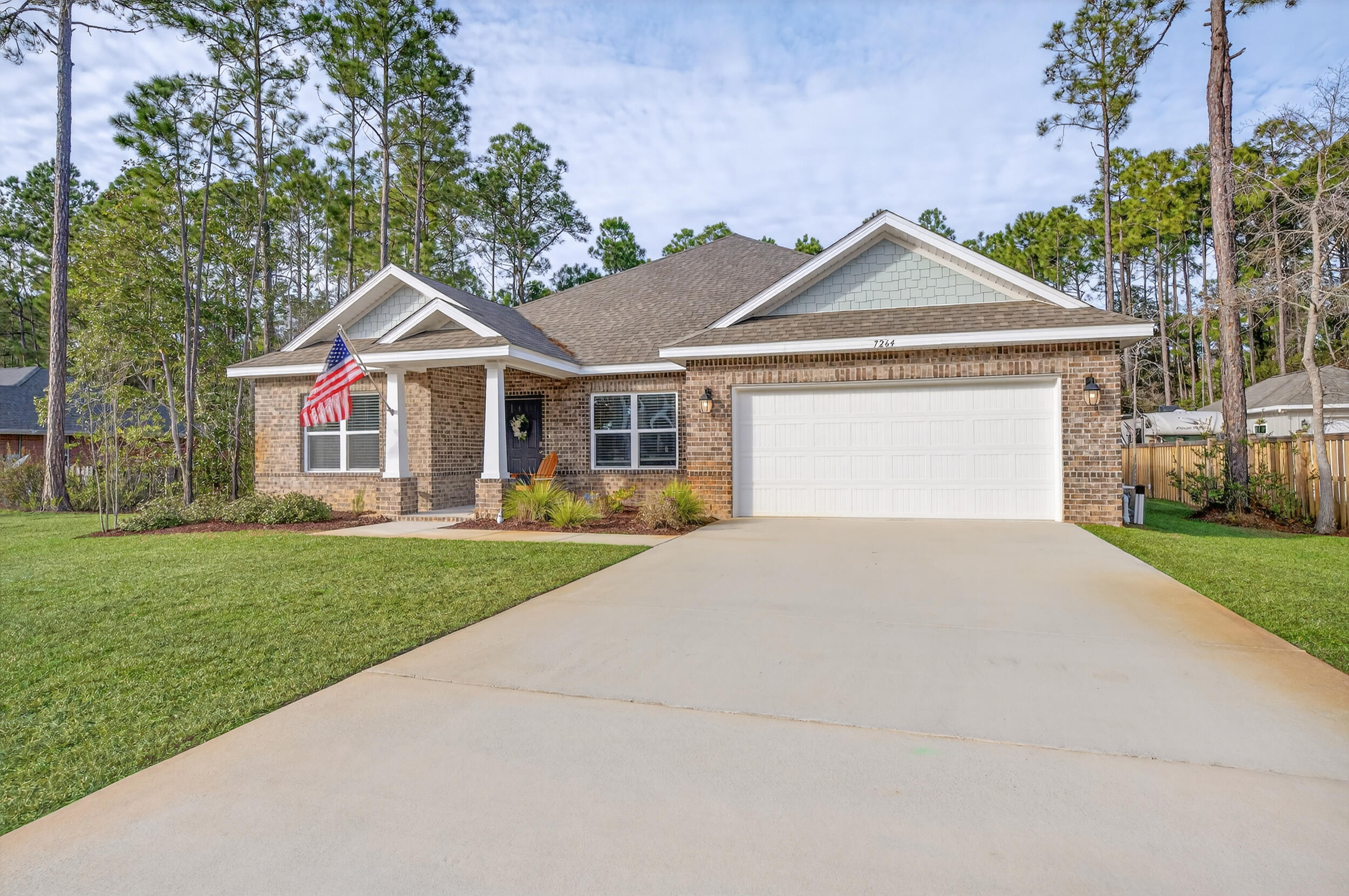 HOLLEY BY THE SEA - Residential