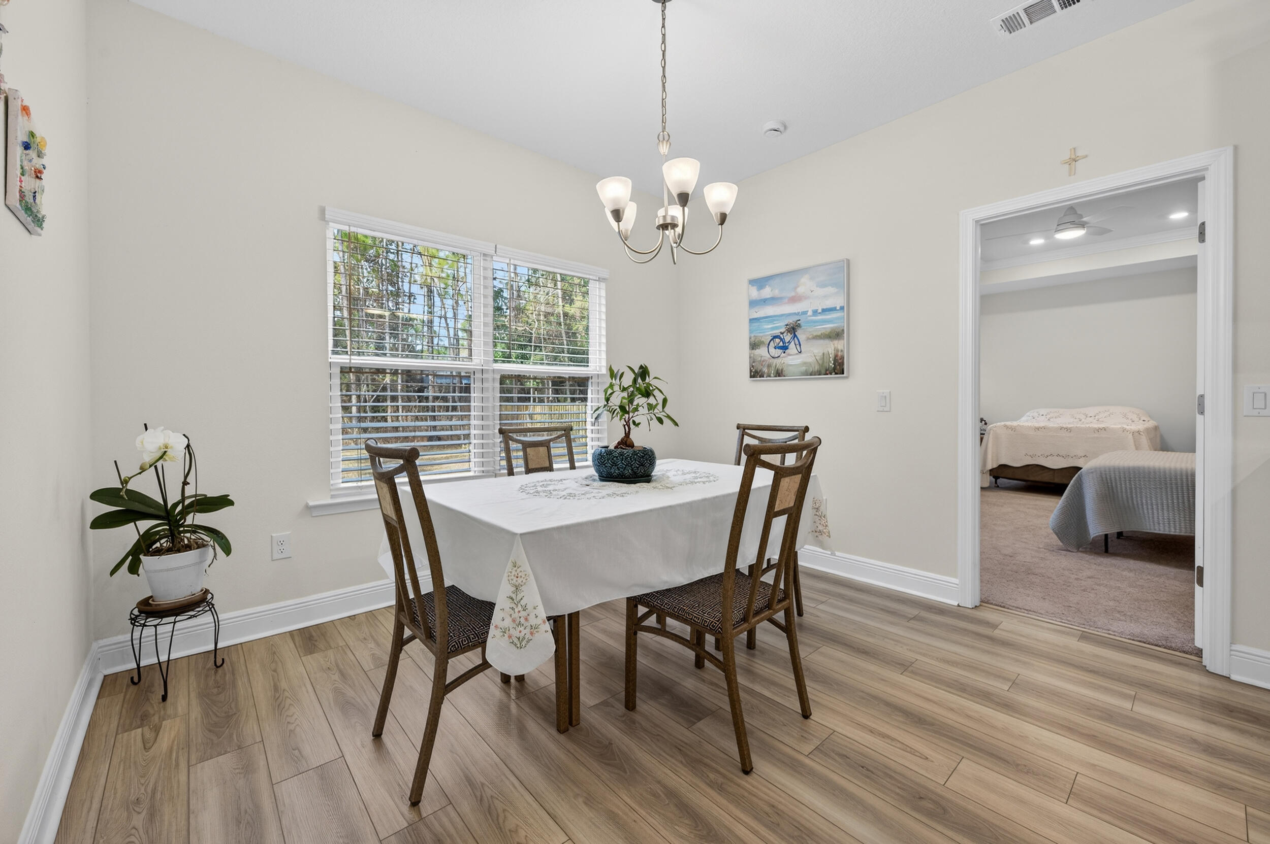 HOLLEY BY THE SEA - Residential