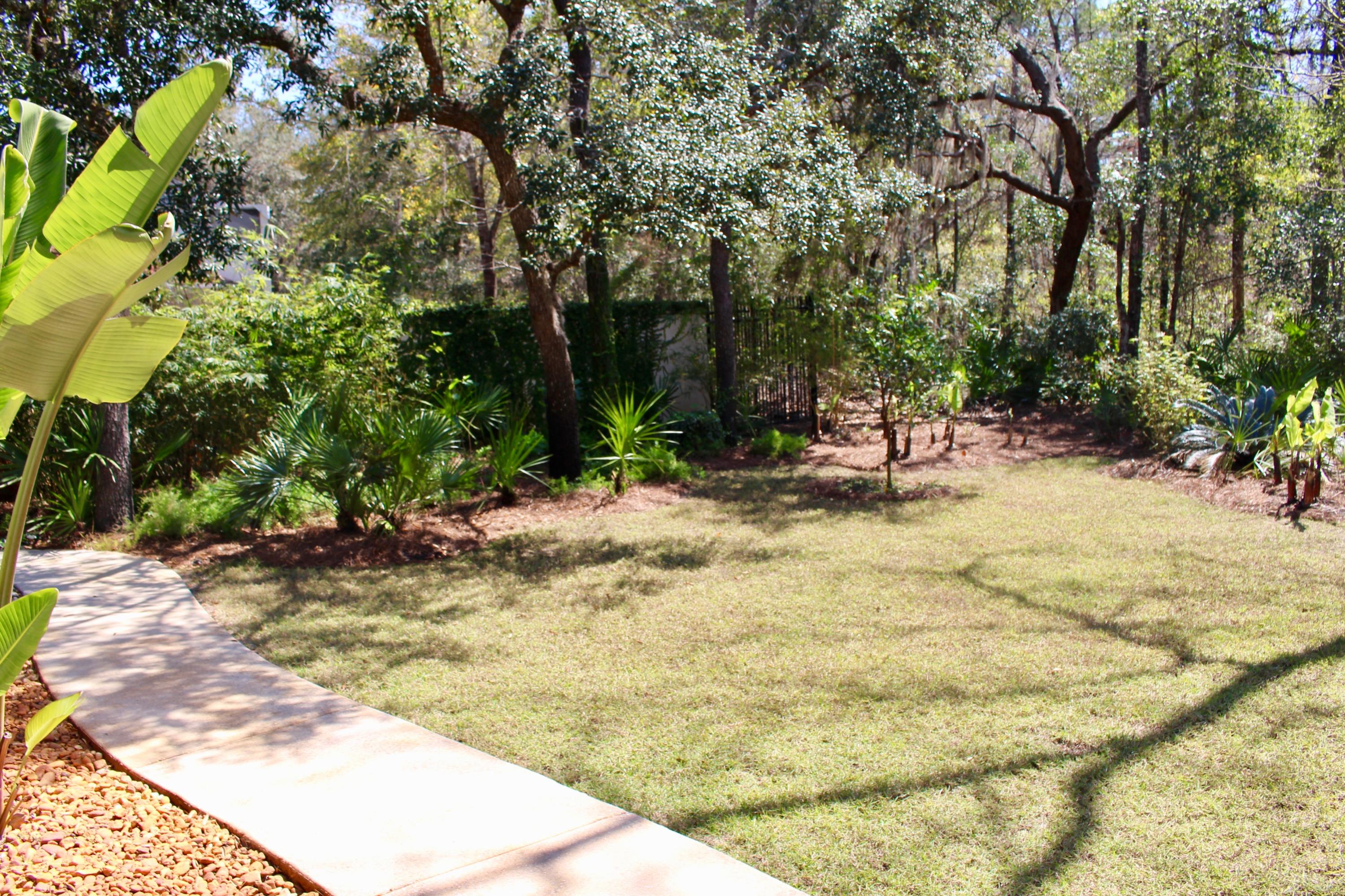 BOTANY BAYOU - Residential