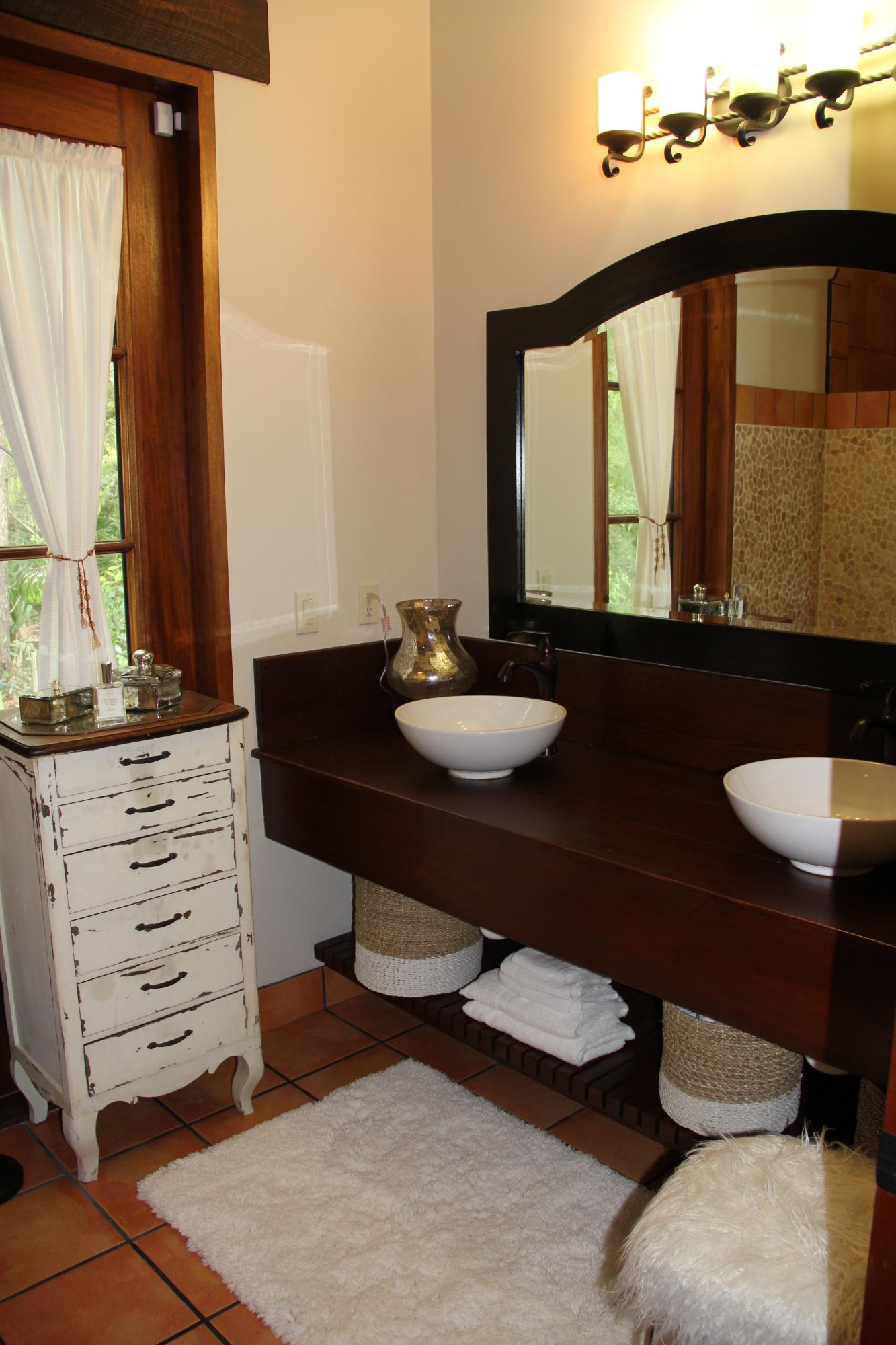 BOTANY BAYOU - Residential