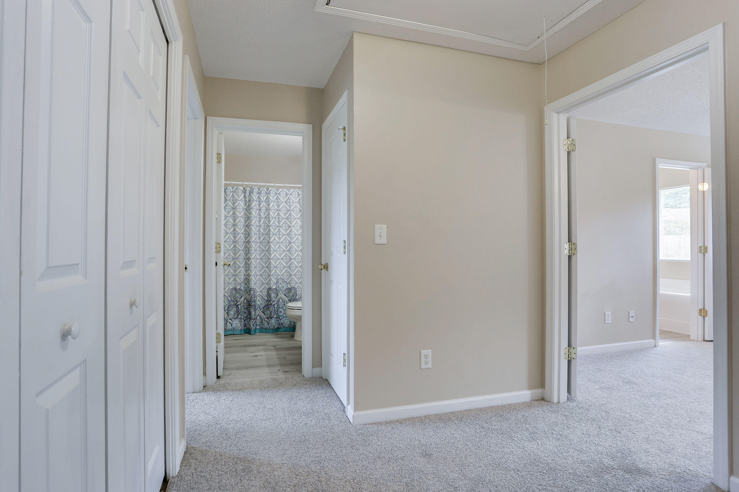STILLWELL ESTATES - Residential Lease
