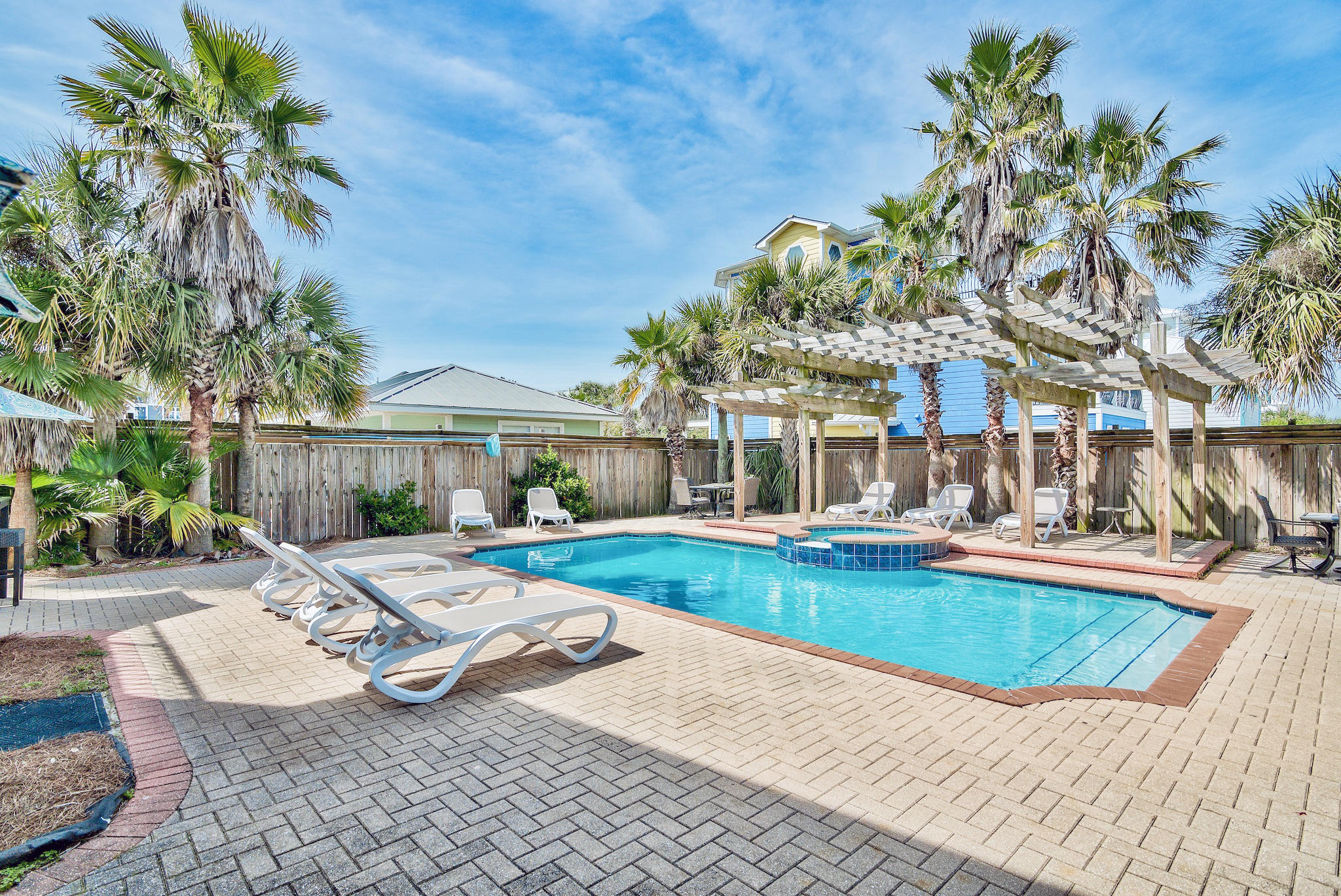 CRYSTAL BEACH - Residential