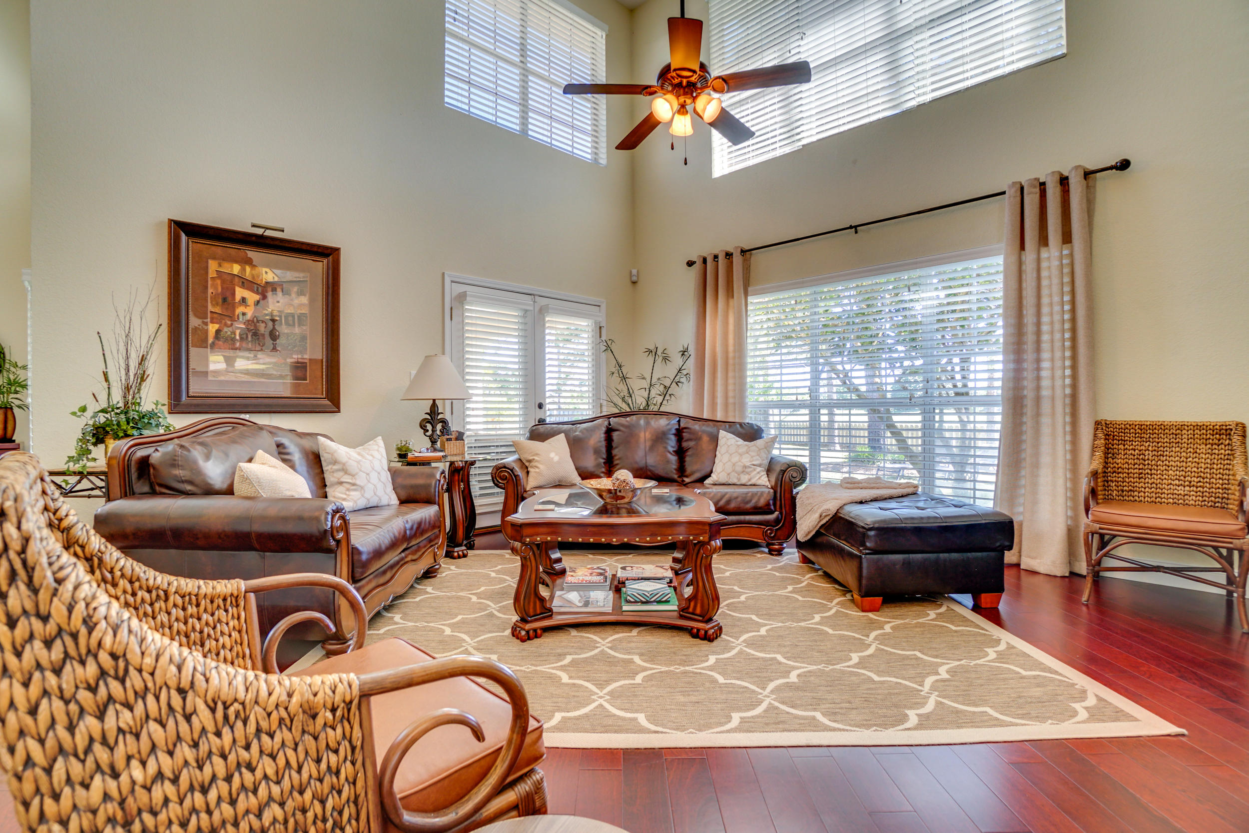 EMERALD LAKES PH 1 - Residential