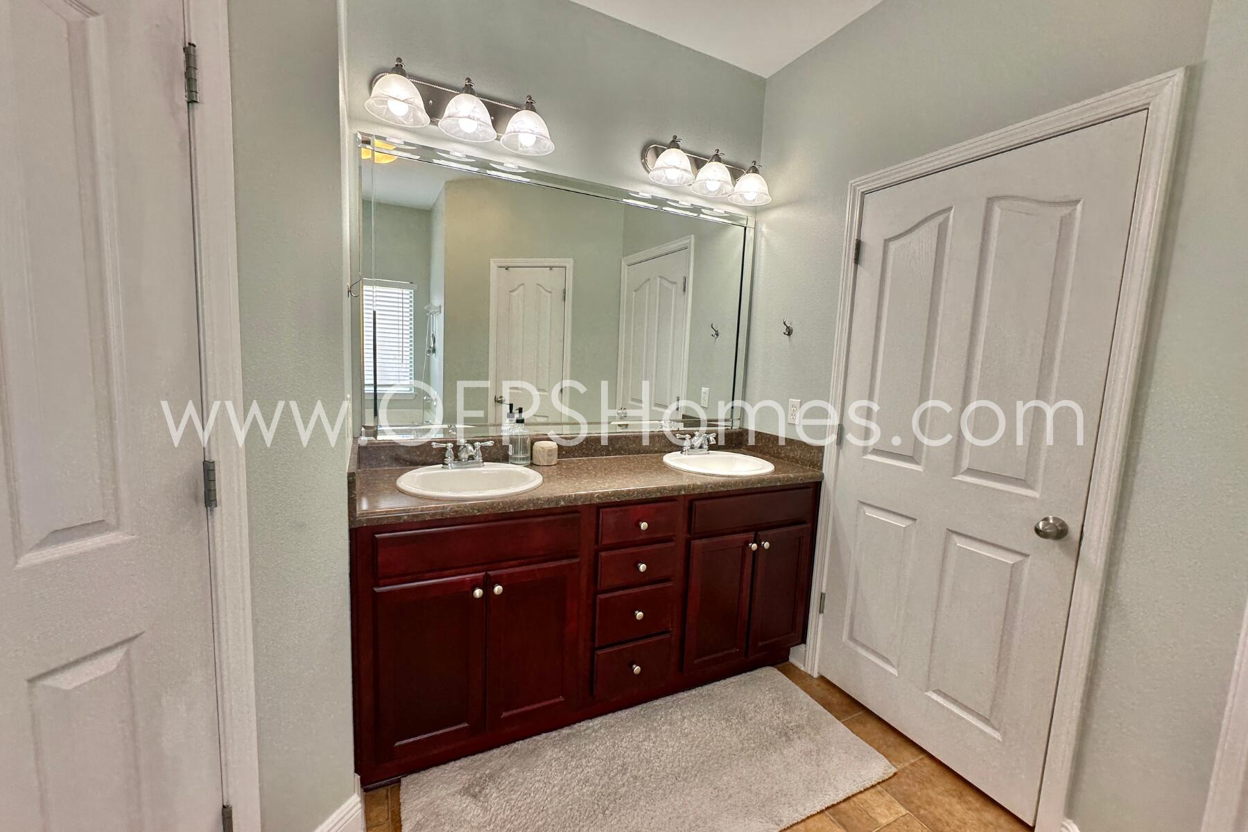ROLLING RIDGE S/D - Residential Lease