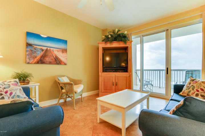 SUNRISE BEACH - Residential