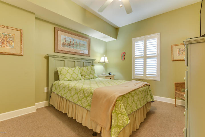 SUNRISE BEACH - Residential