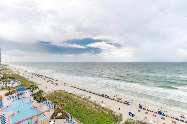 SUNRISE BEACH - Residential