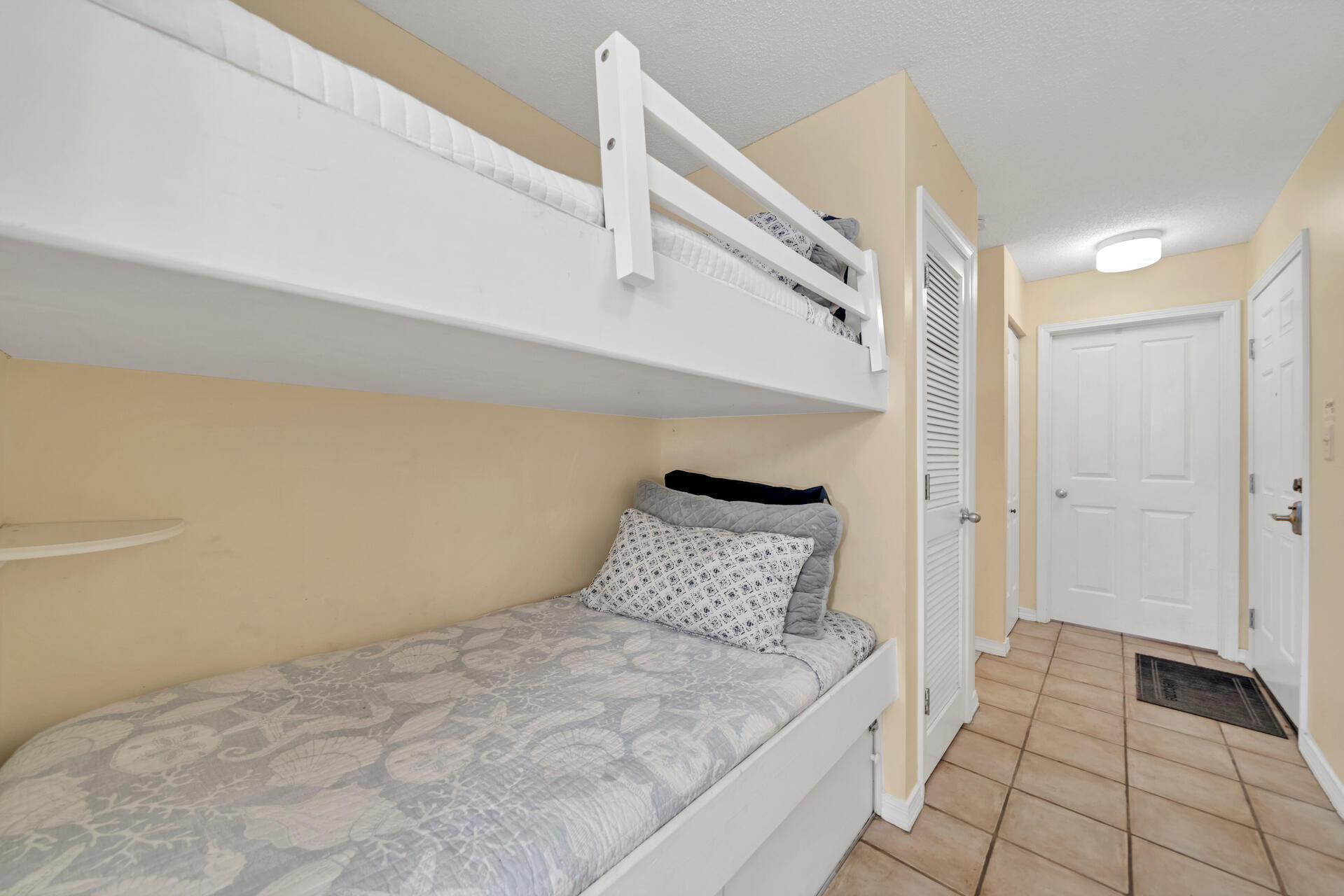 GRAND CARIBBEAN WEST CONDO - Residential