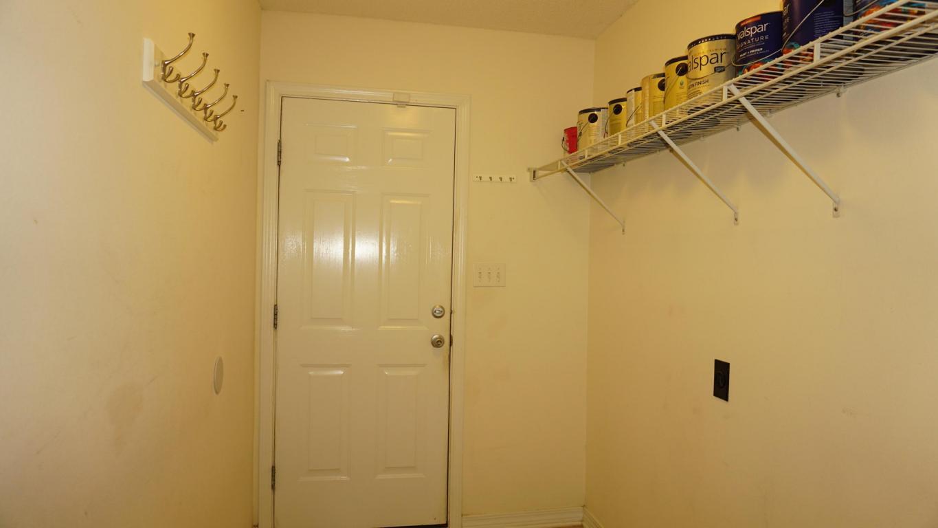 ALICIA PLACE - Residential Lease