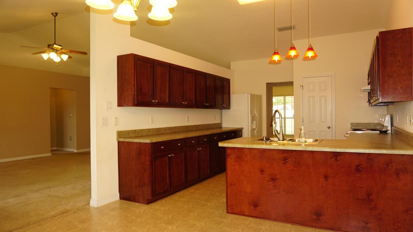 ALICIA PLACE - Residential Lease